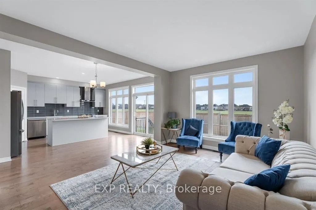848 SNOWDROP Crescent