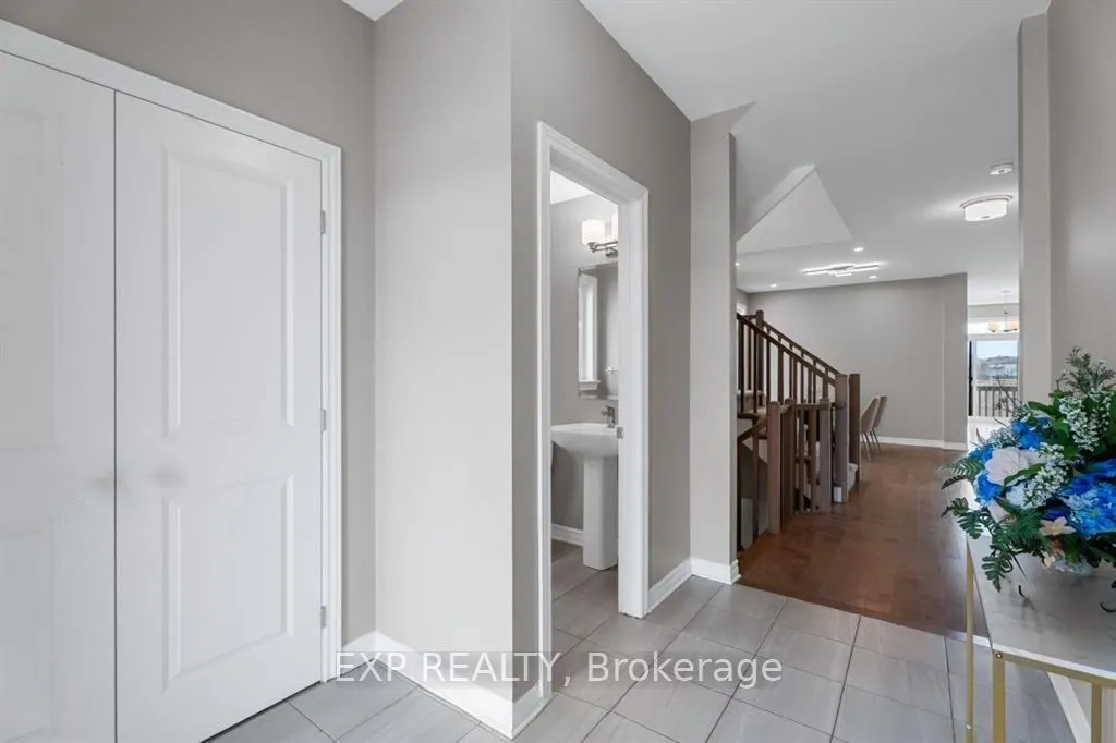 848 SNOWDROP Crescent