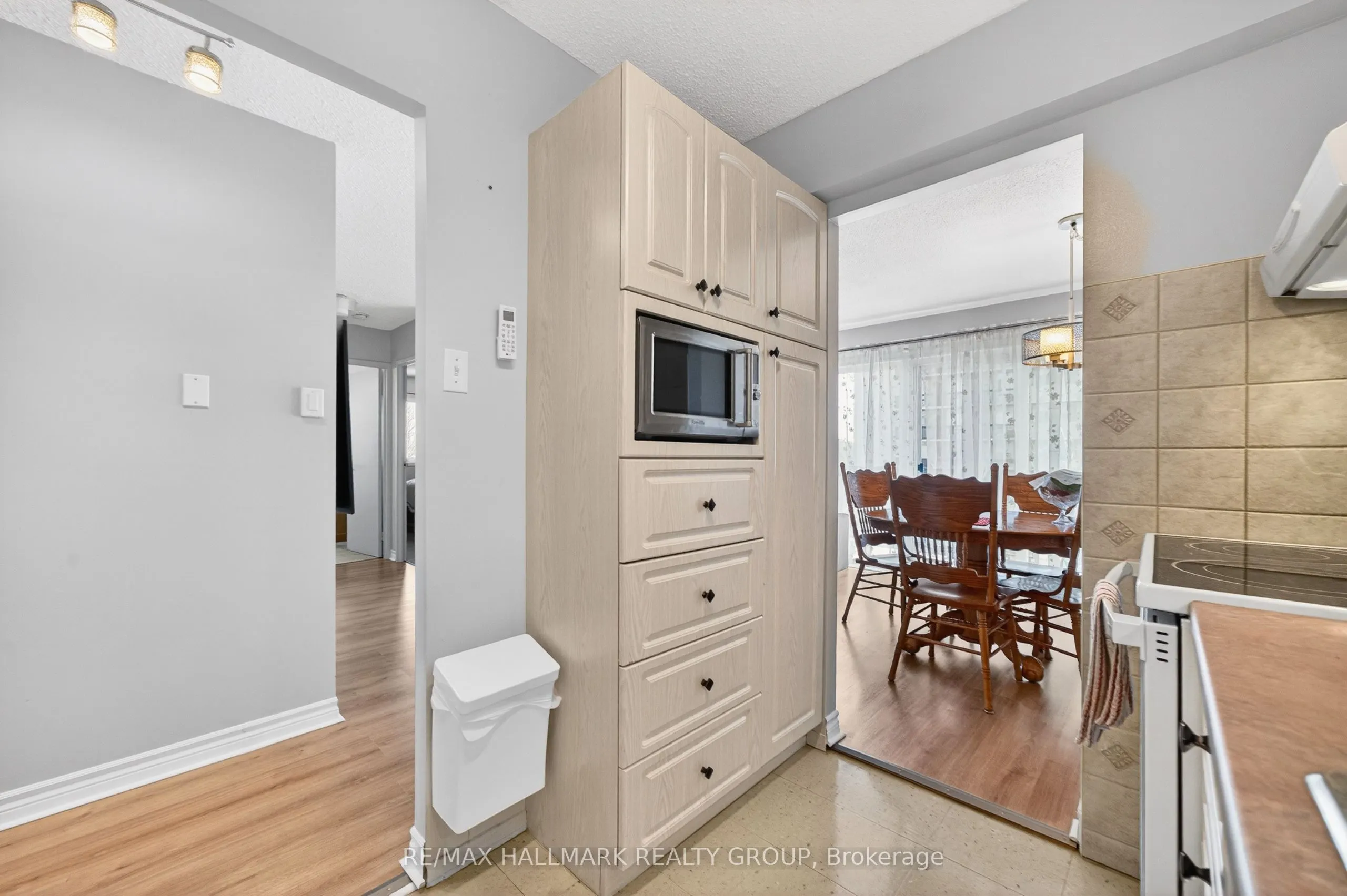 158 A McArthur Avenue #404