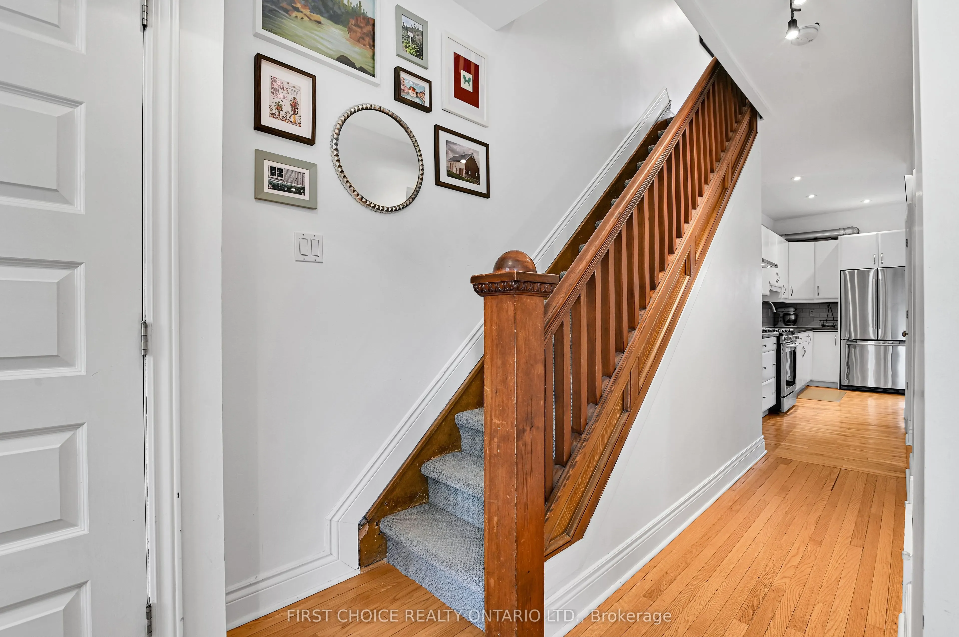 276 Fifth Avenue