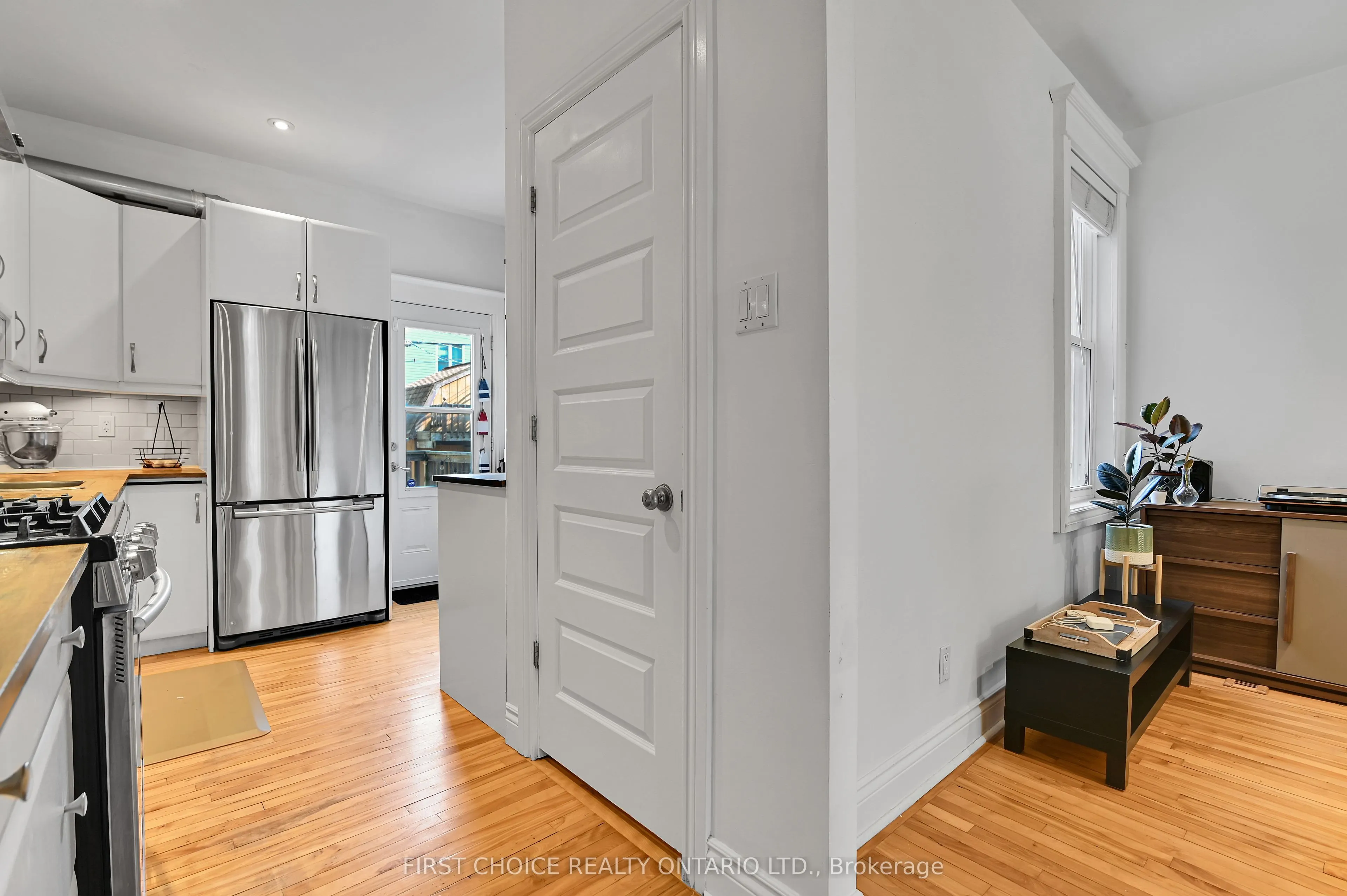 276 Fifth Avenue