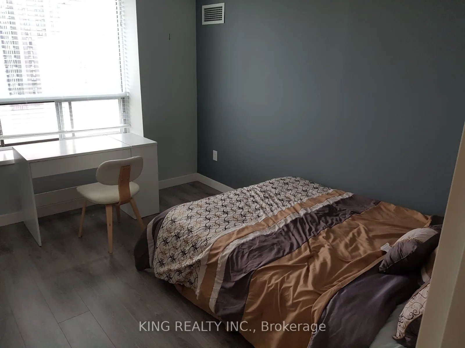 318 Spruce Street #1405