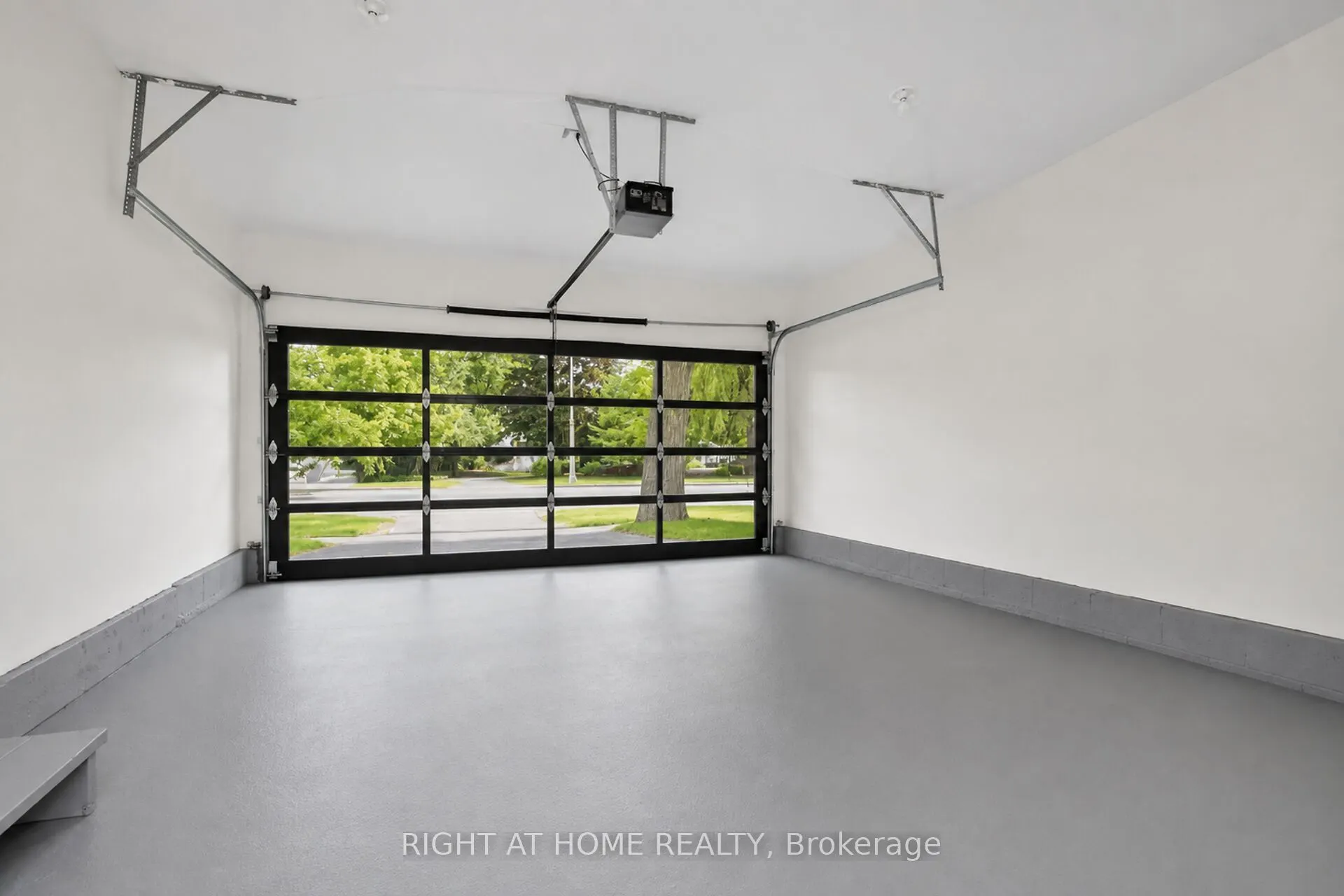 200 Island Park Drive