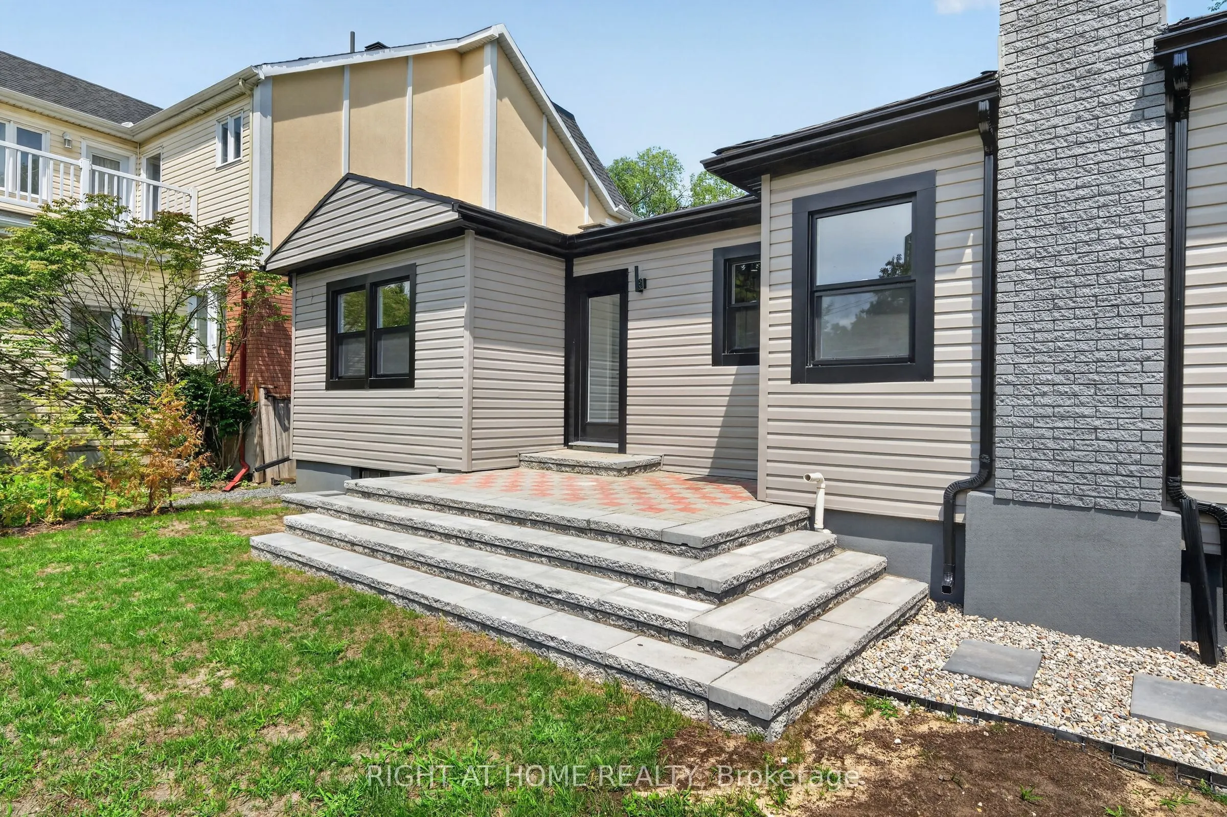 200 Island Park Drive