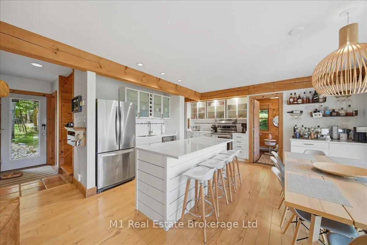 1106 Stephen Road