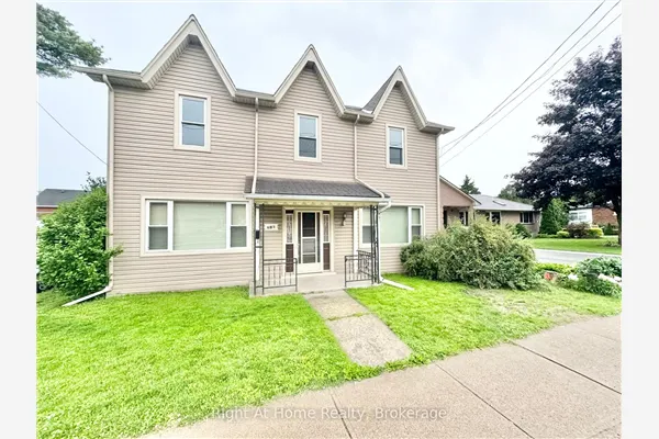 216 Hatt Street