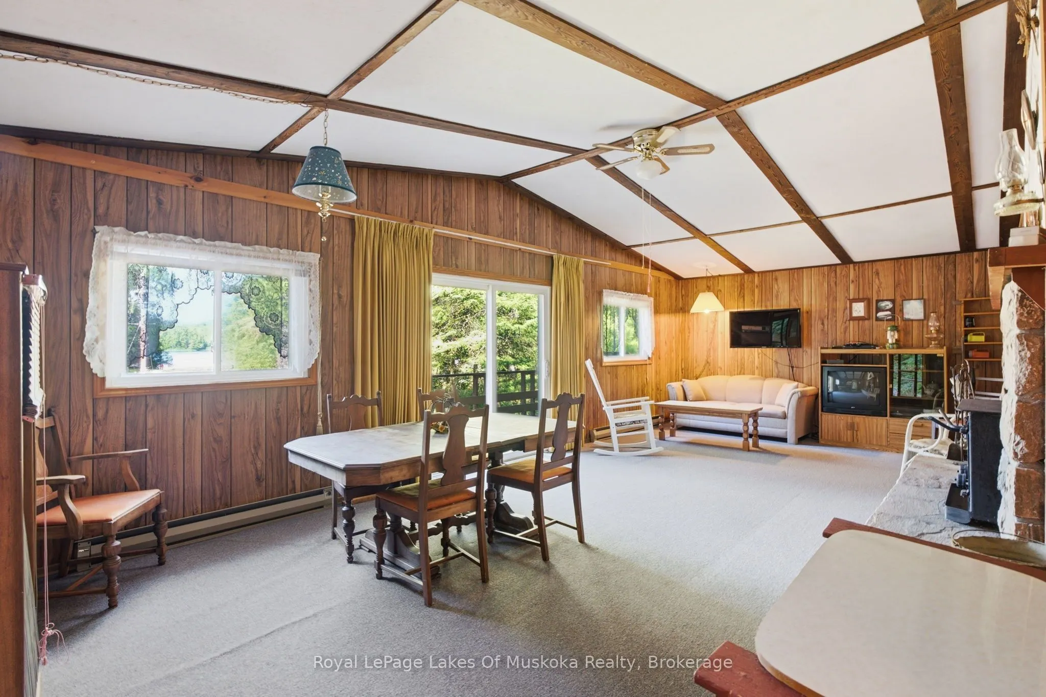 1423 Deer Lake Narrows Road