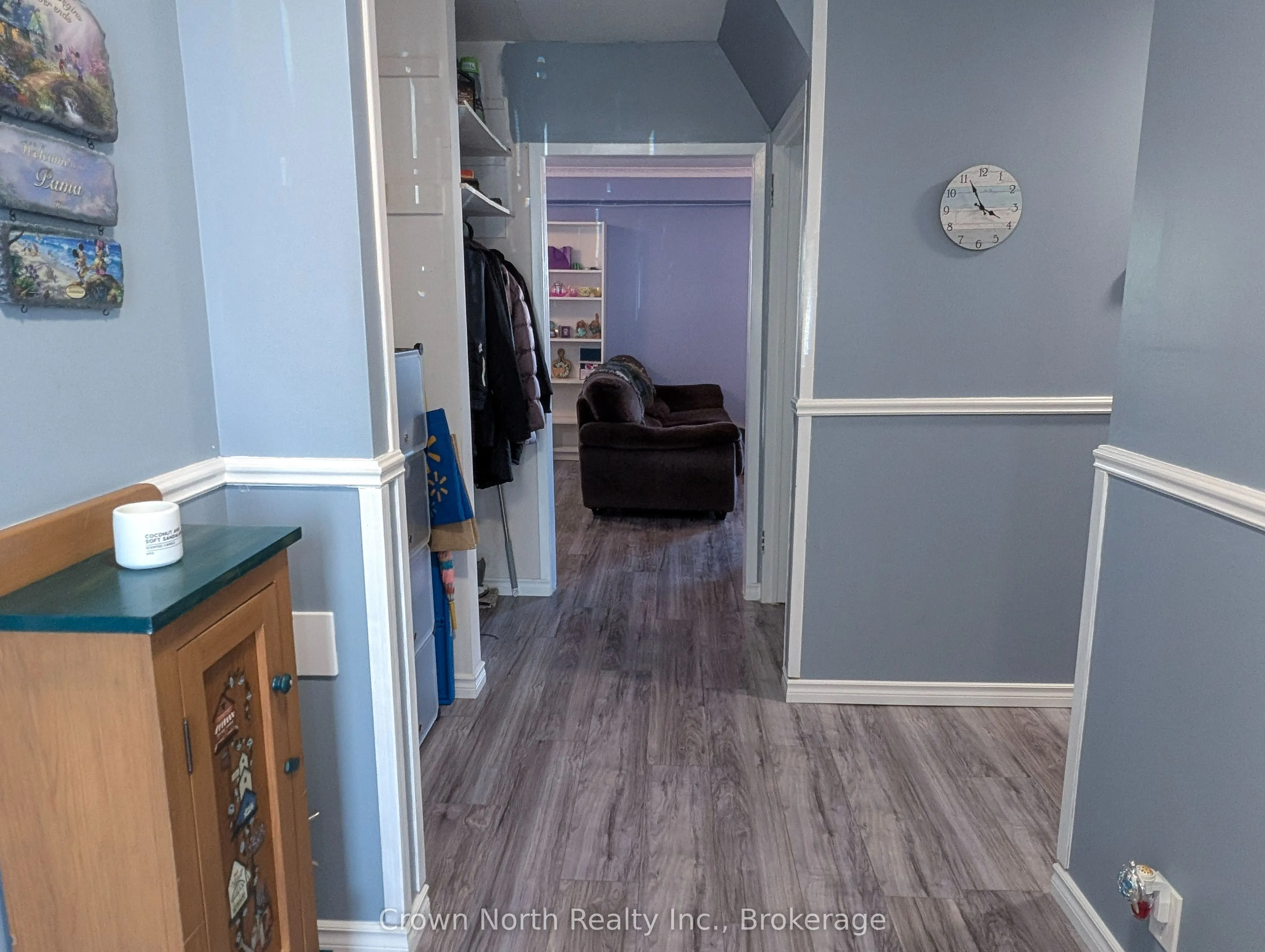60 Pochon Avenue