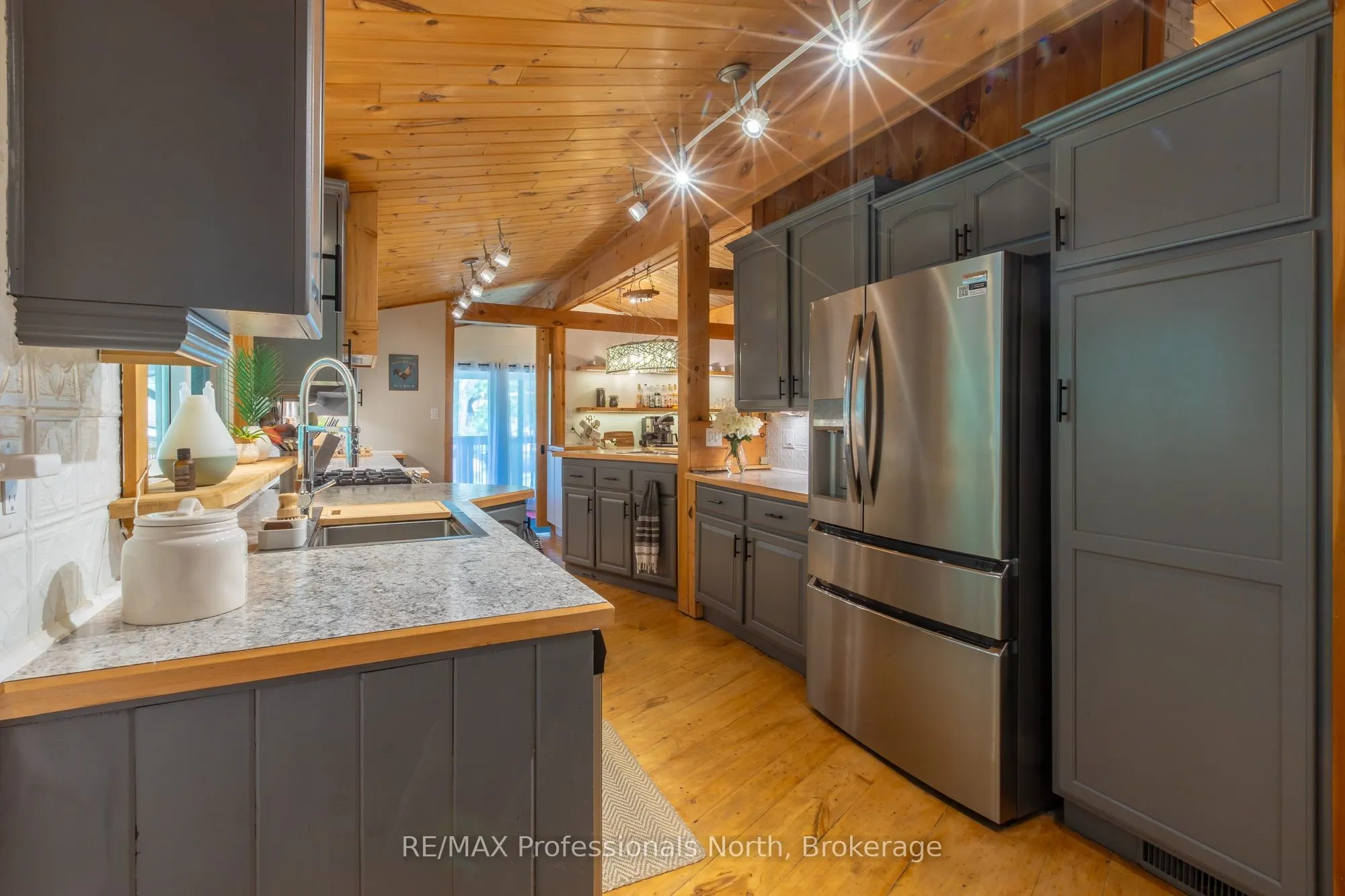 55 GLEN ACRES Road