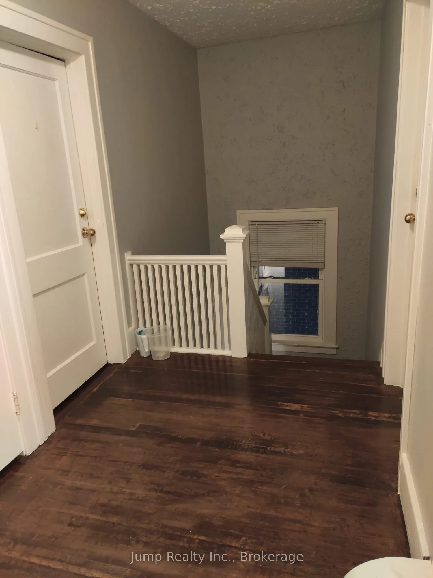 366 Rosedale Avenue #Upper