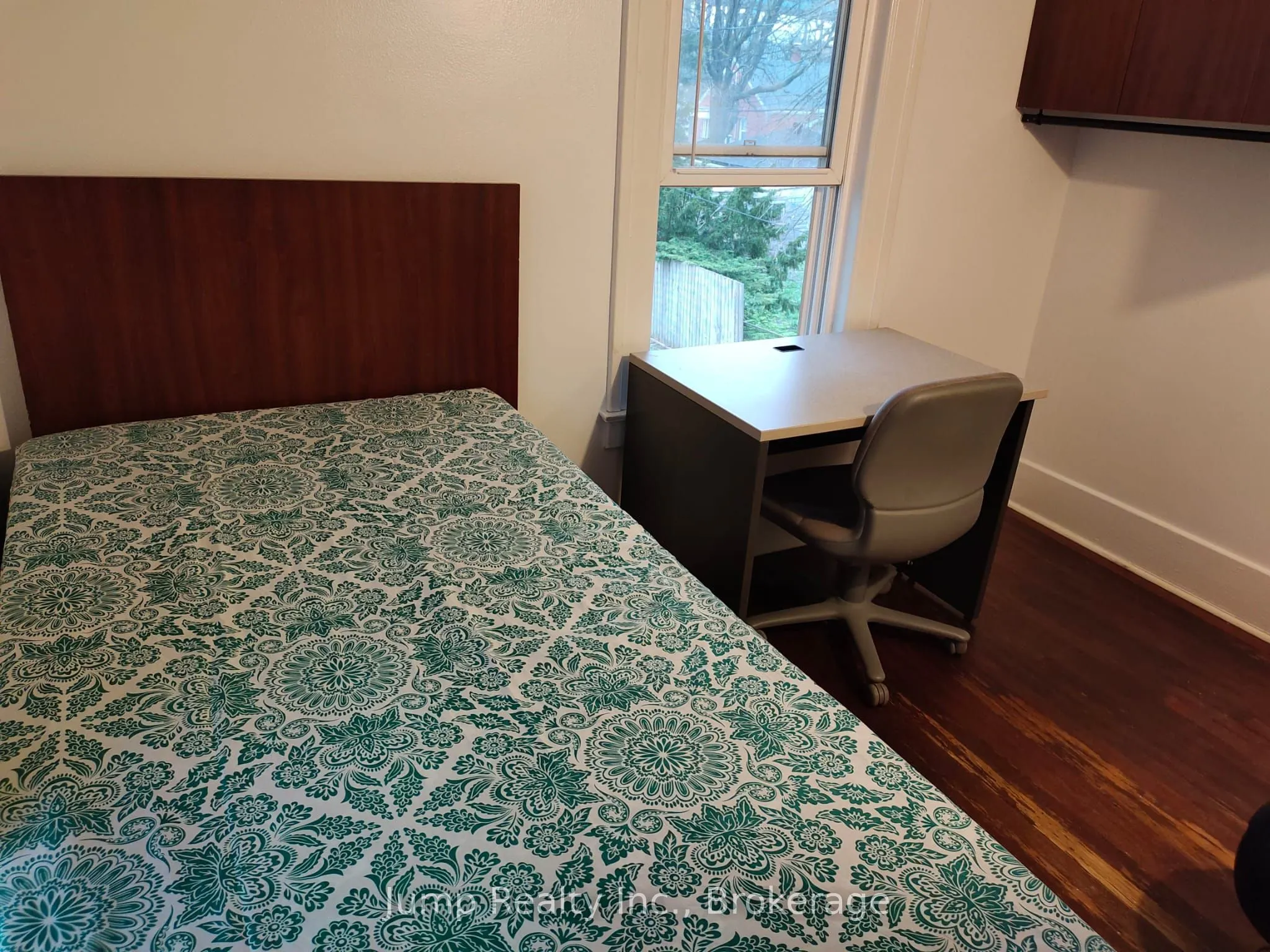 366 Rosedale Avenue #Upper