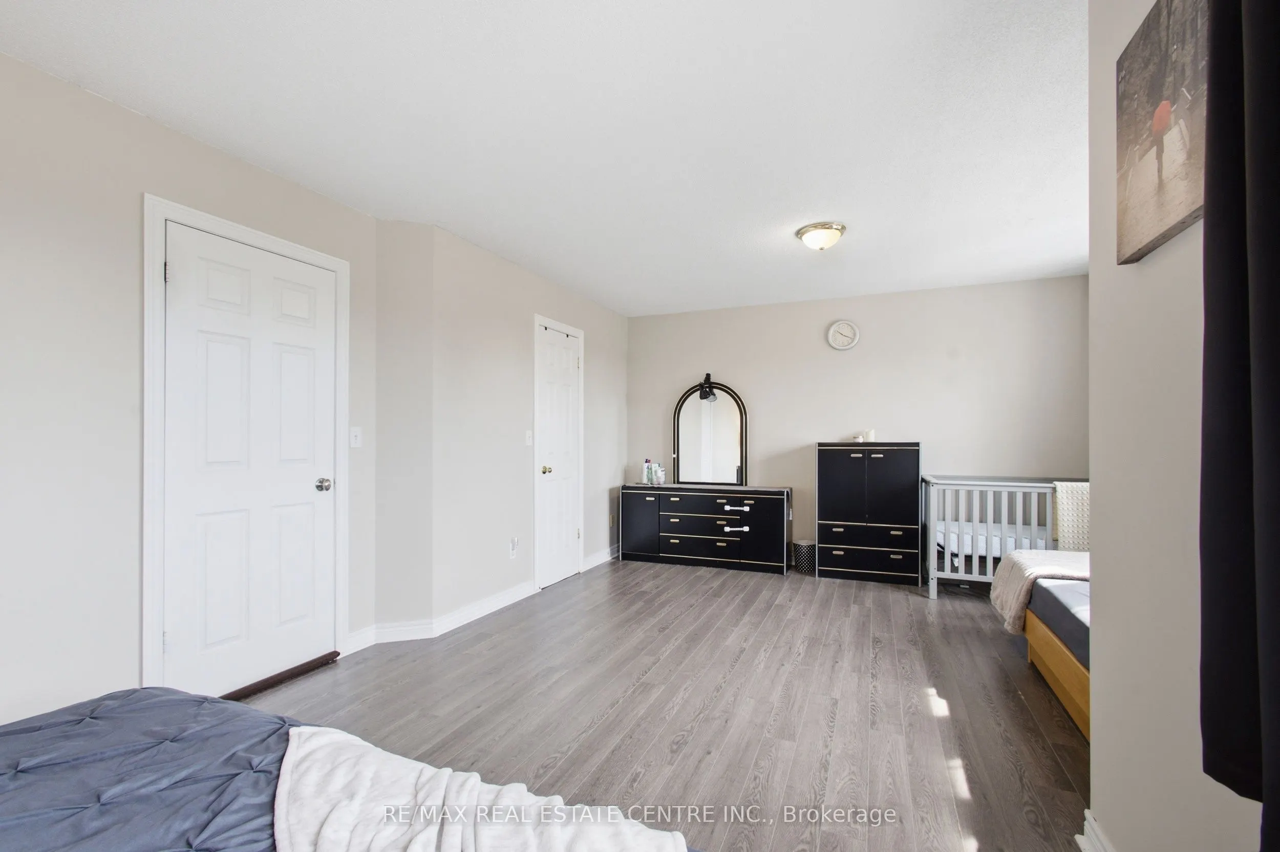 801 Hunters Gate Crescent