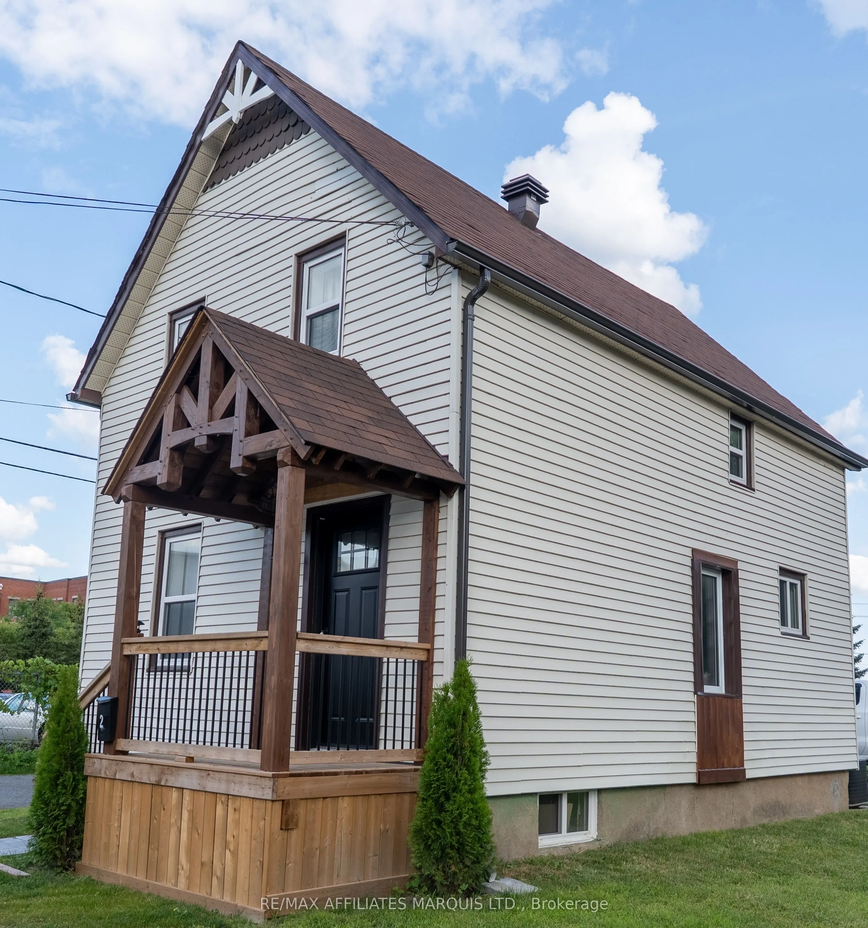 2 Whitehead Avenue