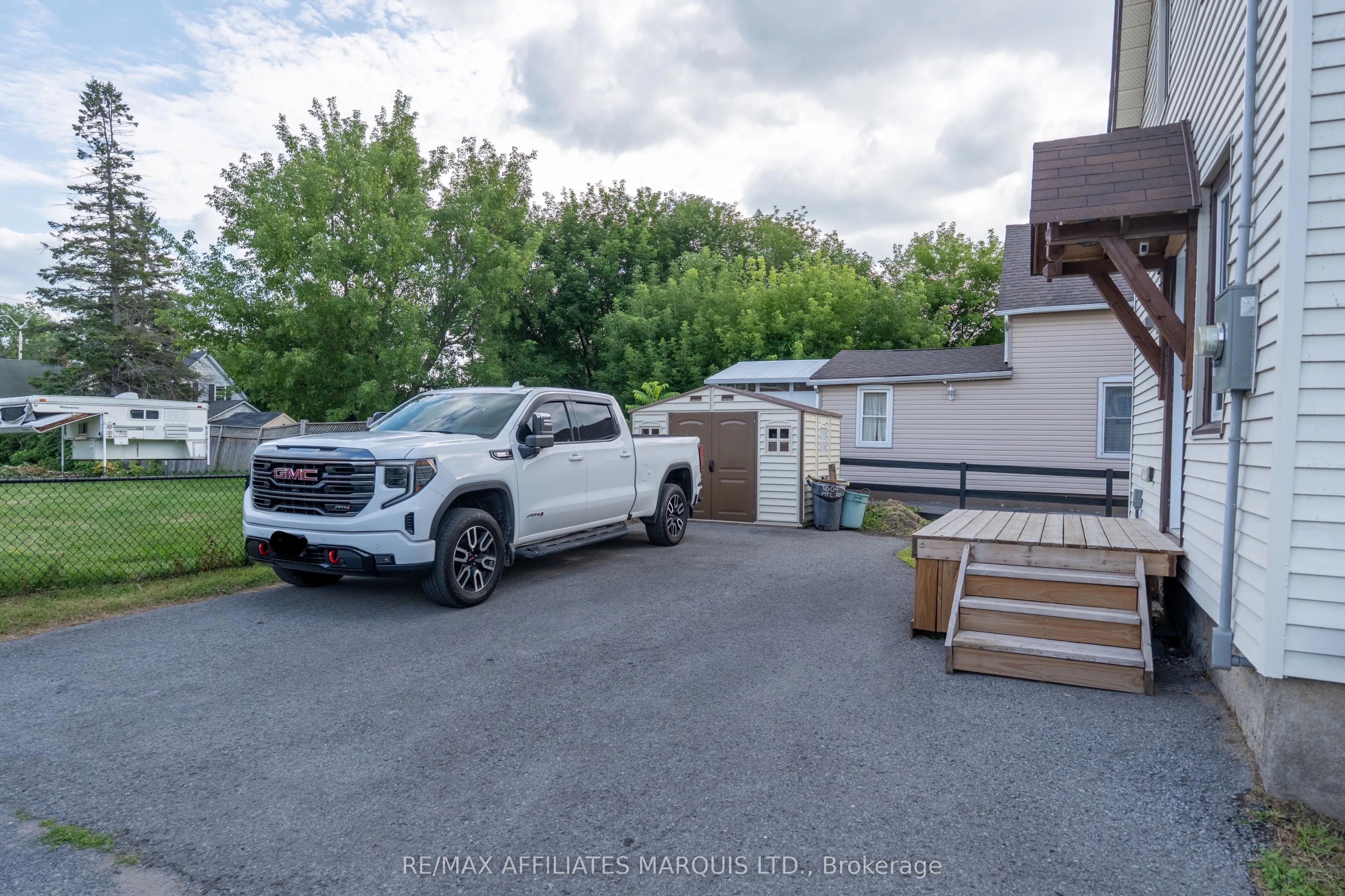 2 Whitehead Avenue