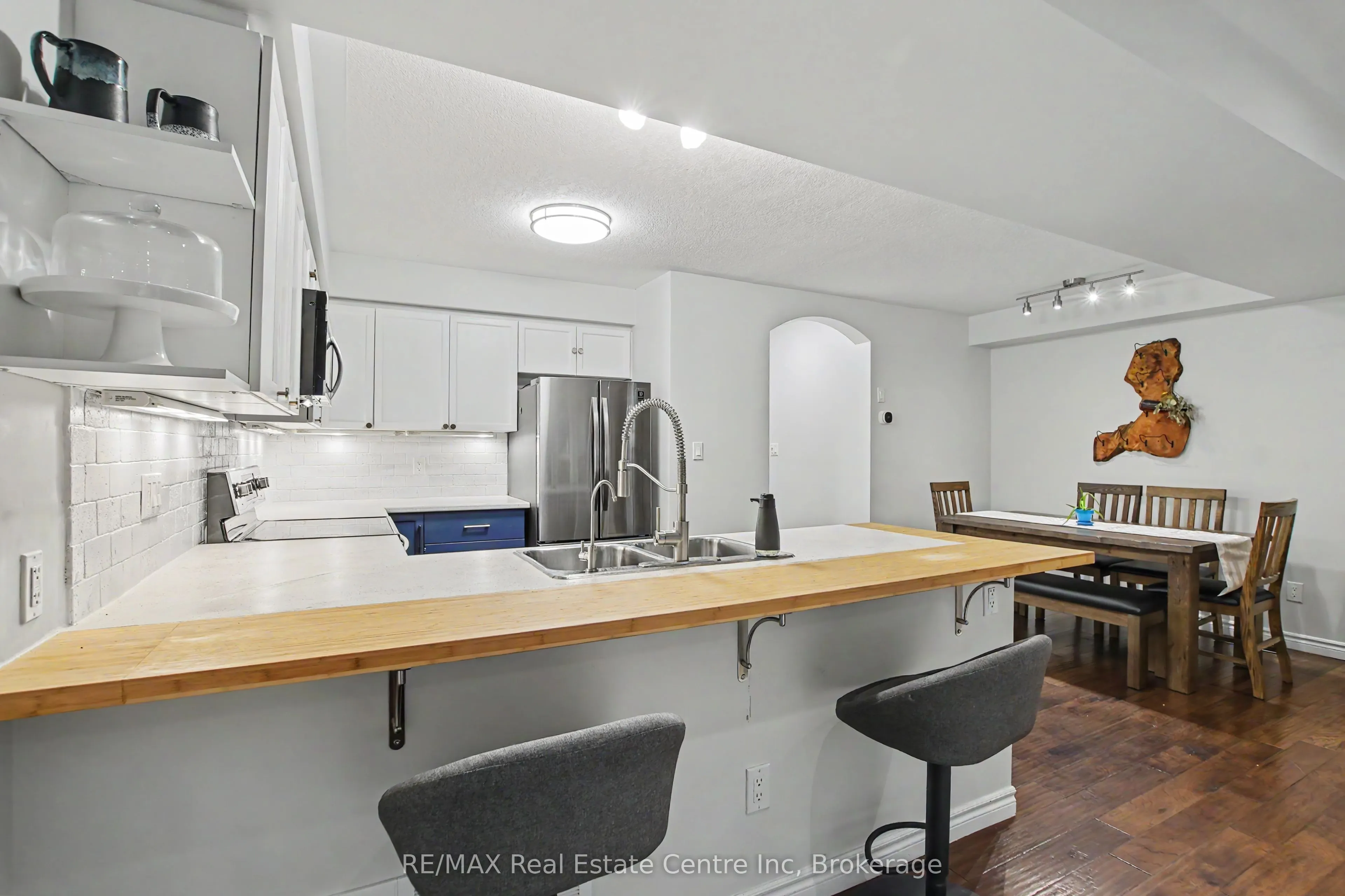 167 Arkell Road #15