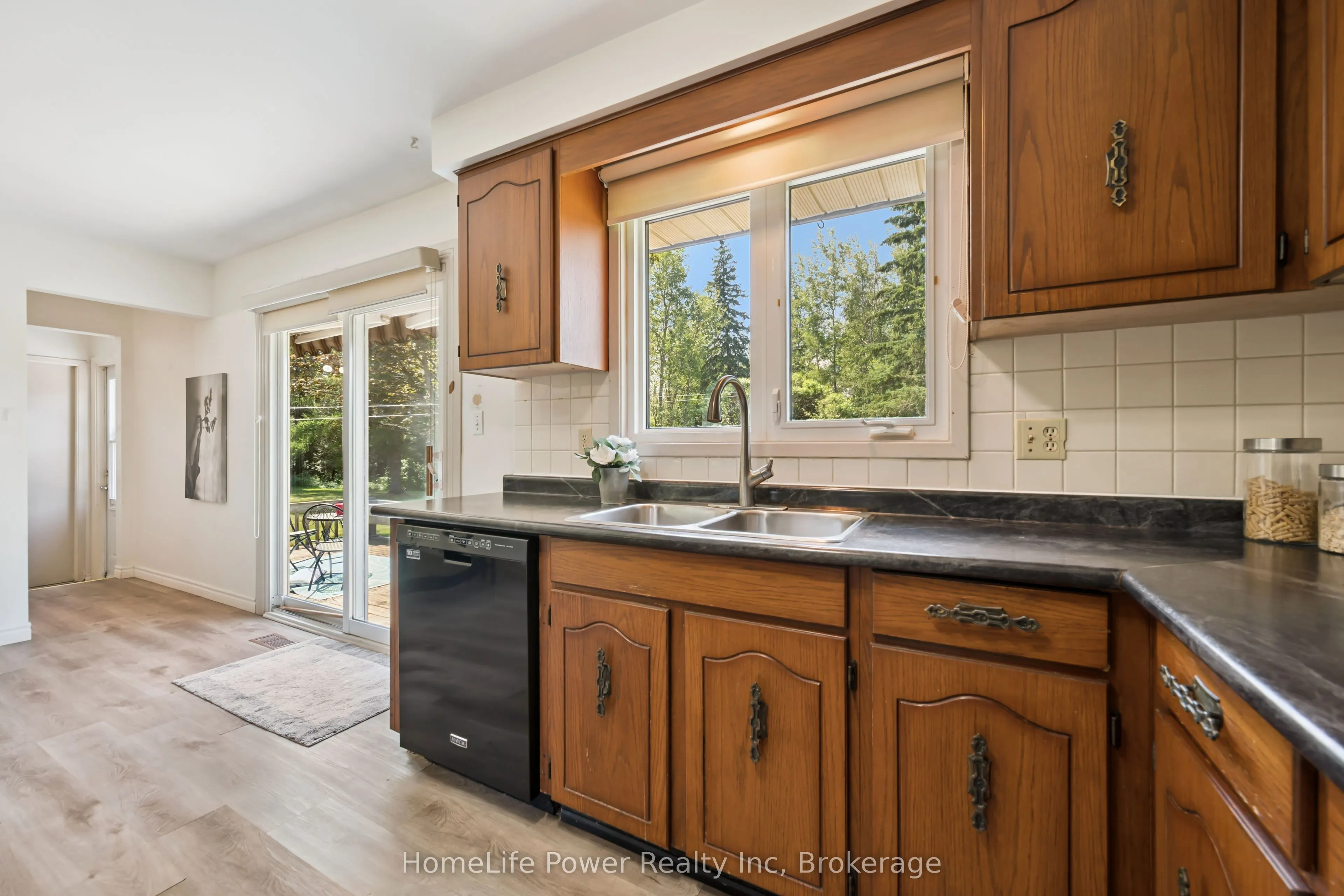 6716 Wellington Rd 16 Road