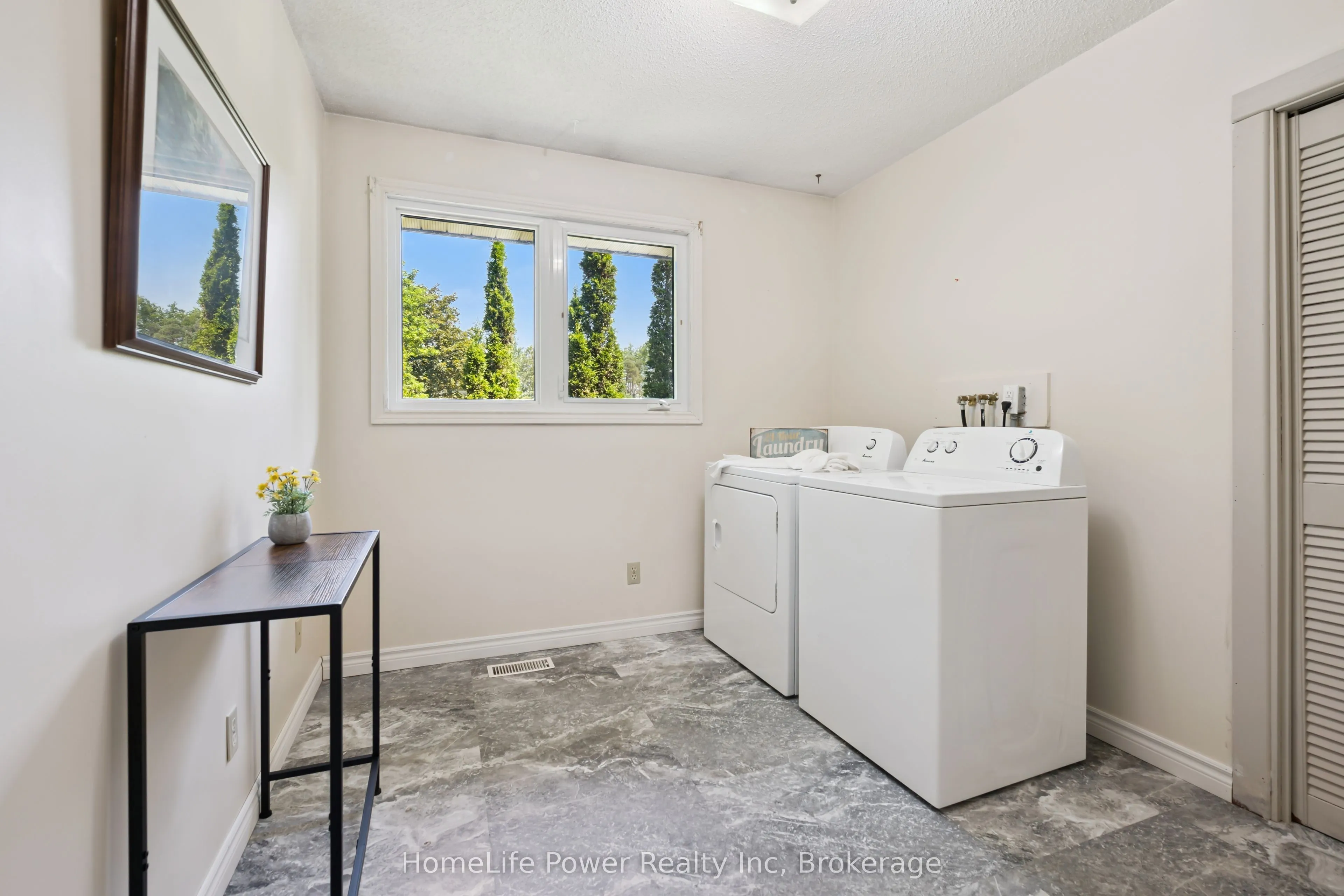 6716 Wellington Rd 16 Road