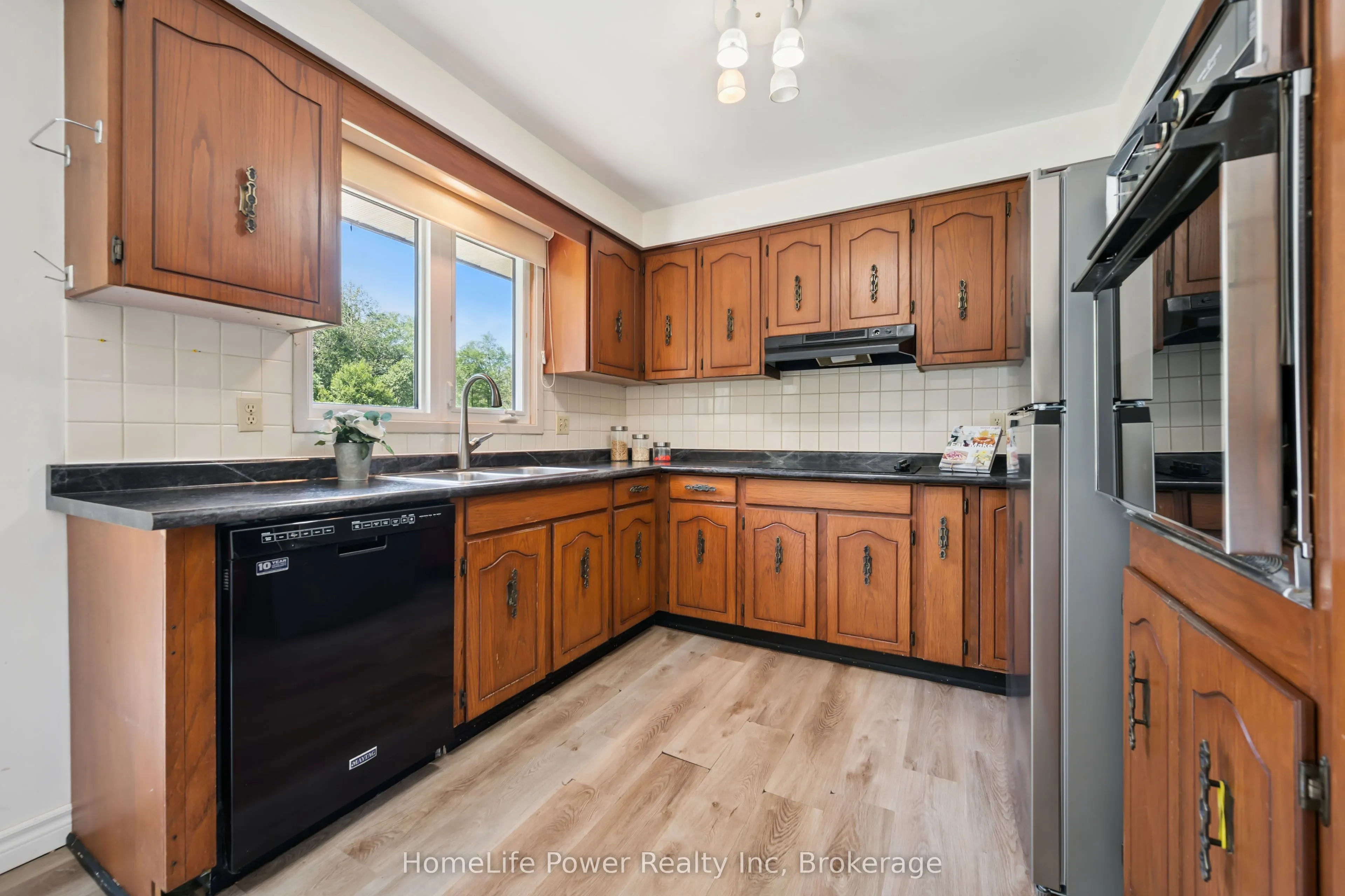 6716 Wellington Rd 16 Road