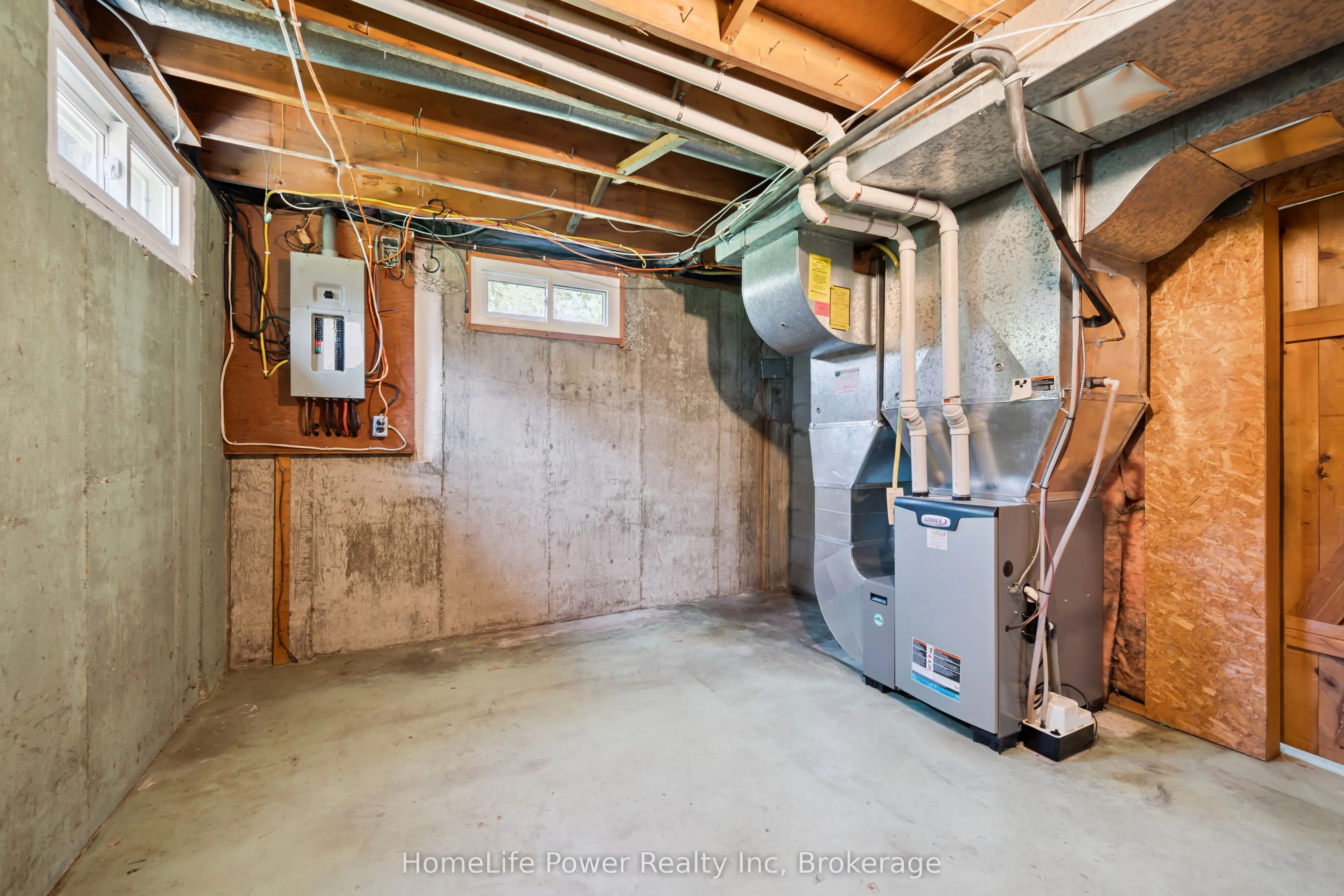 6716 Wellington Rd 16 Road
