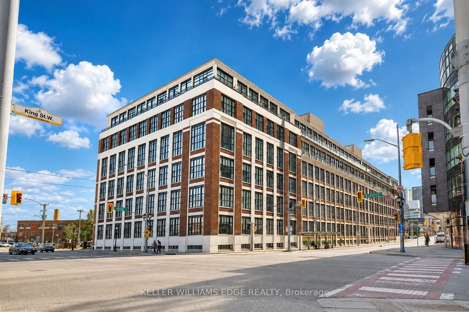 410 King Street W #307