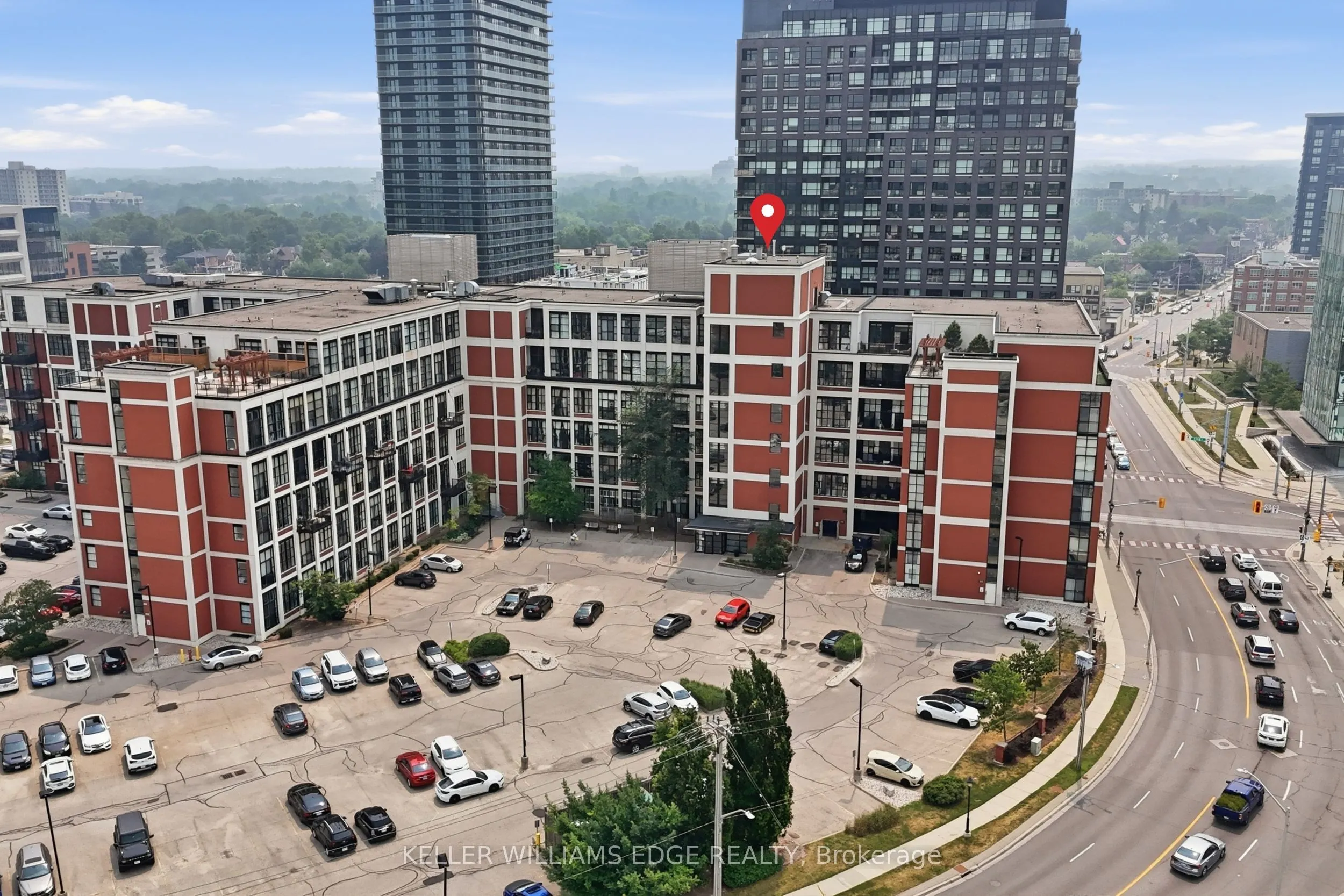 410 King Street W #307