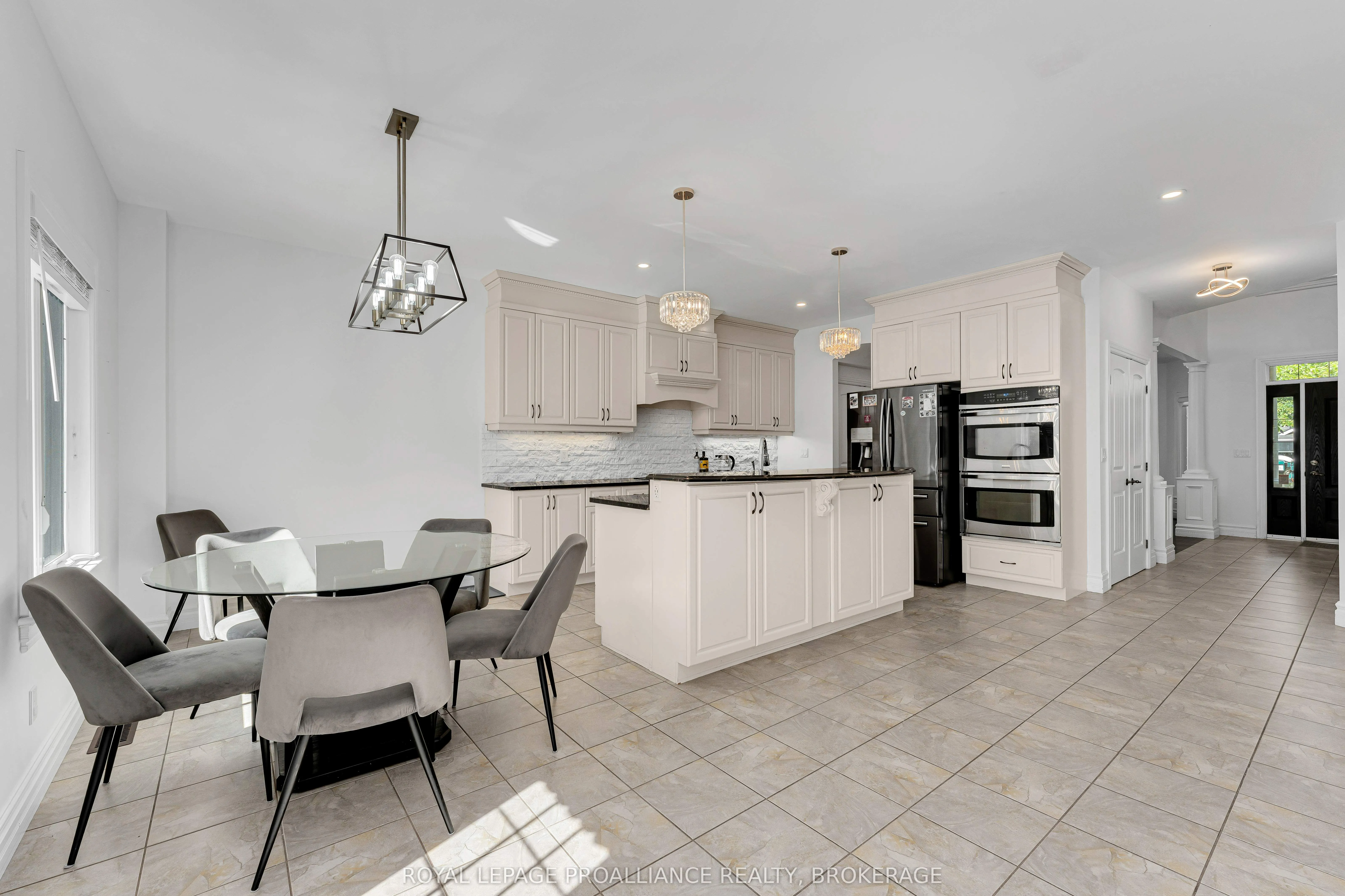 81 Kenwoods Circle