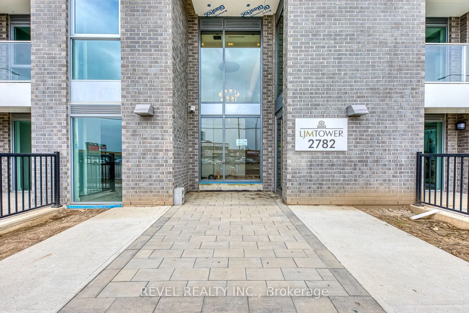 2782 Barton Street E #1107