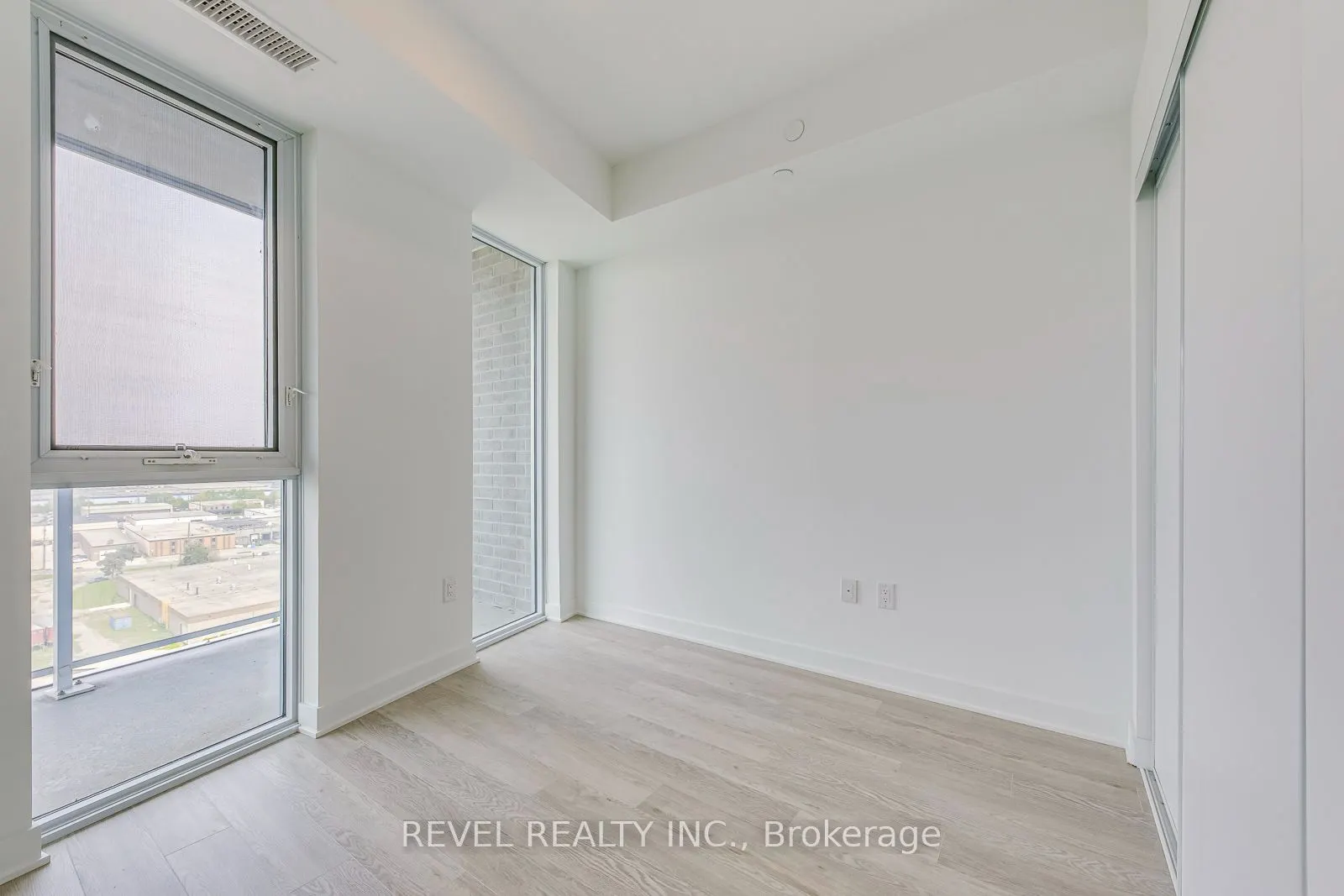 2782 Barton Street E #1107