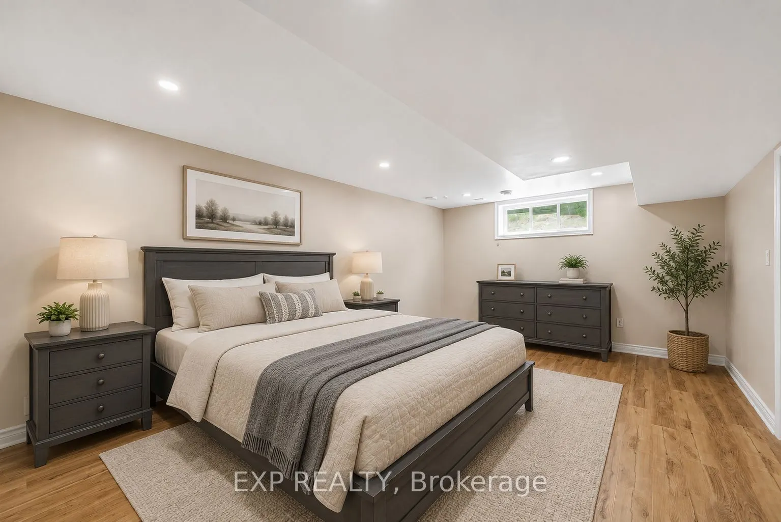 28 Jim Brownell Boulevard