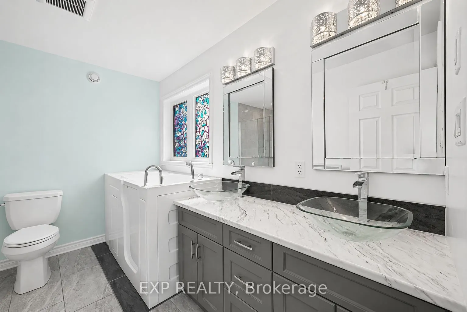 28 Jim Brownell Boulevard