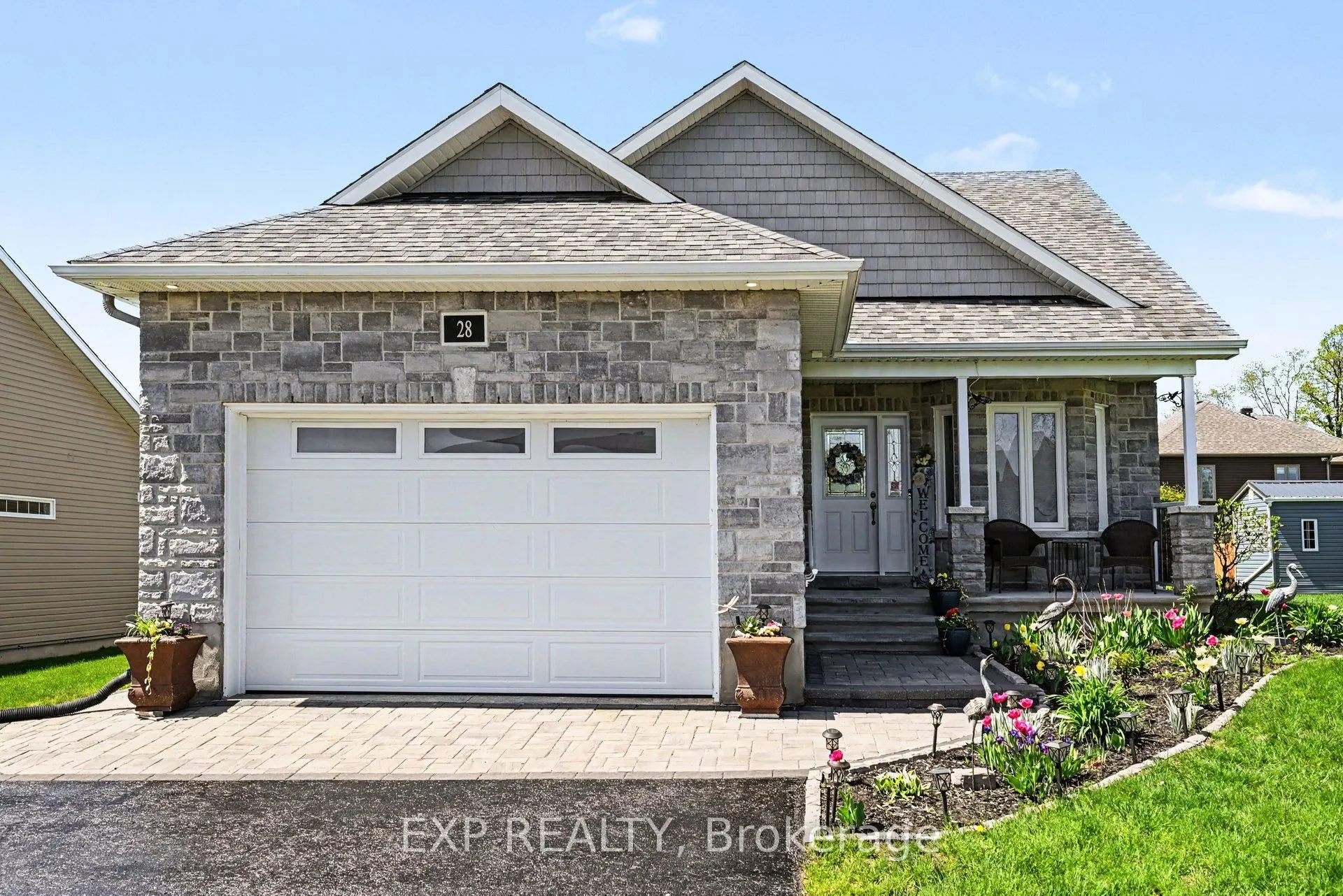 28 Jim Brownell Boulevard