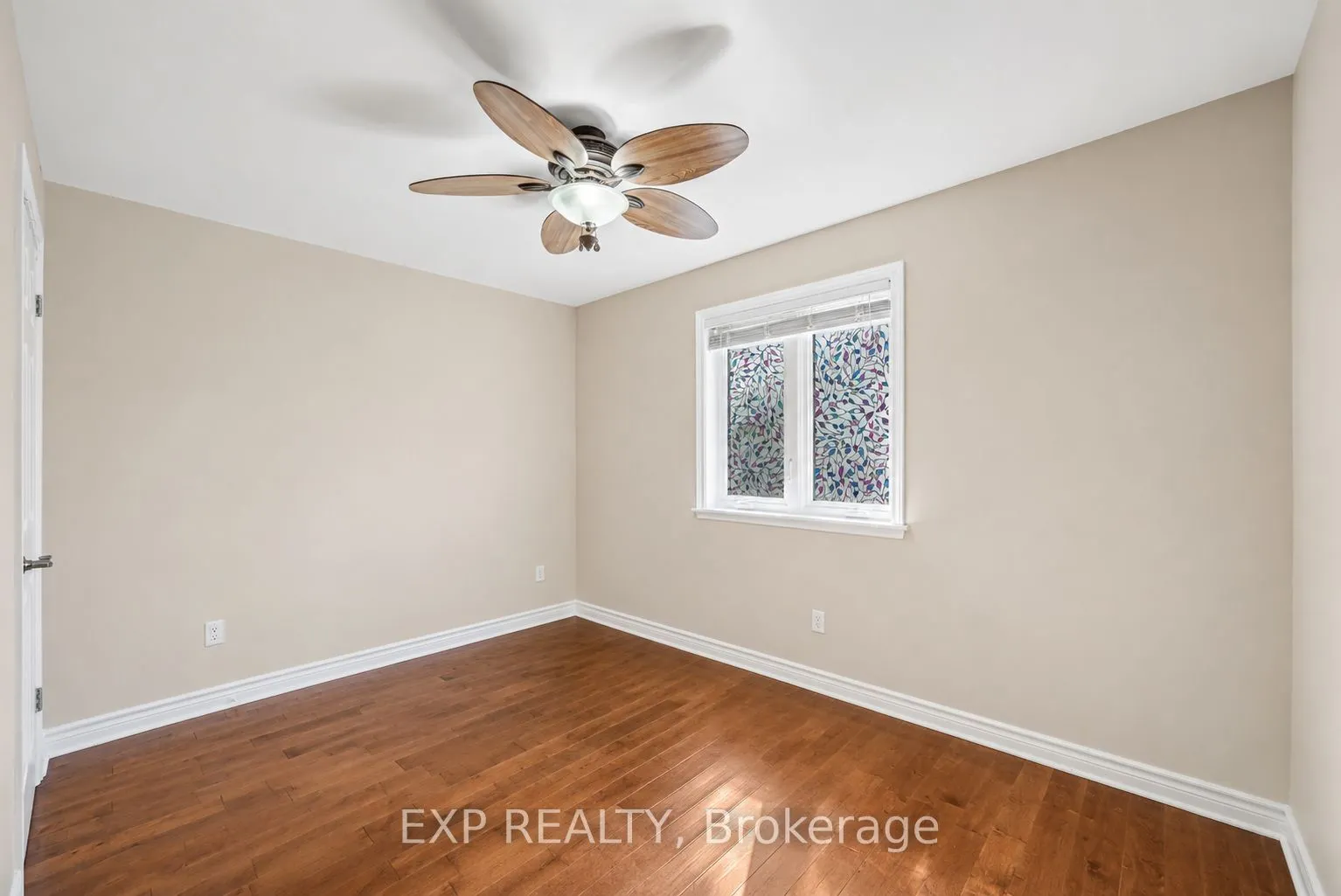 28 Jim Brownell Boulevard