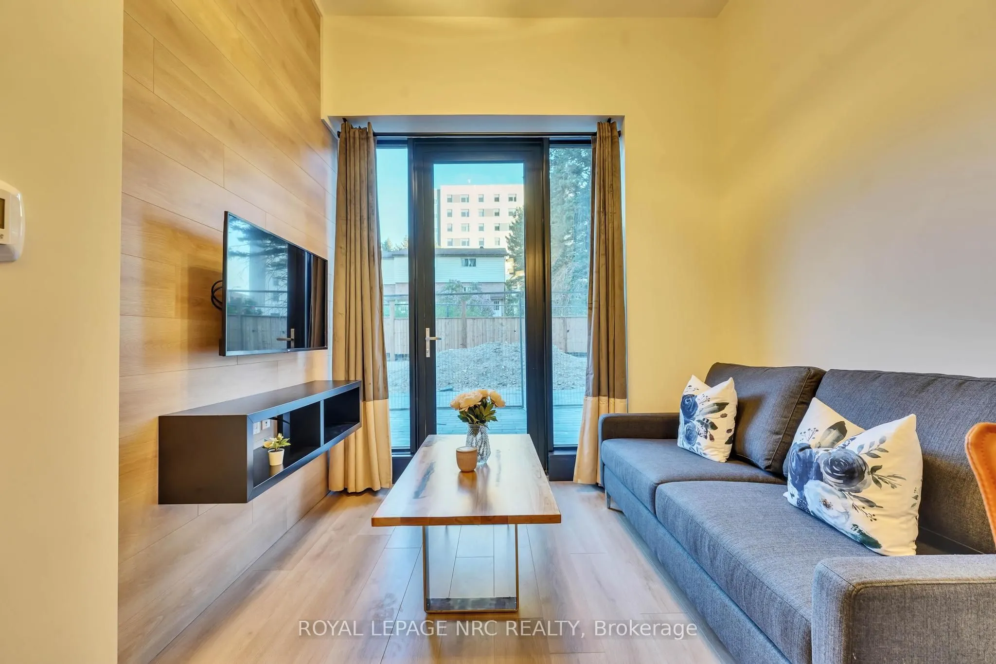 145 Columbia Street W #133