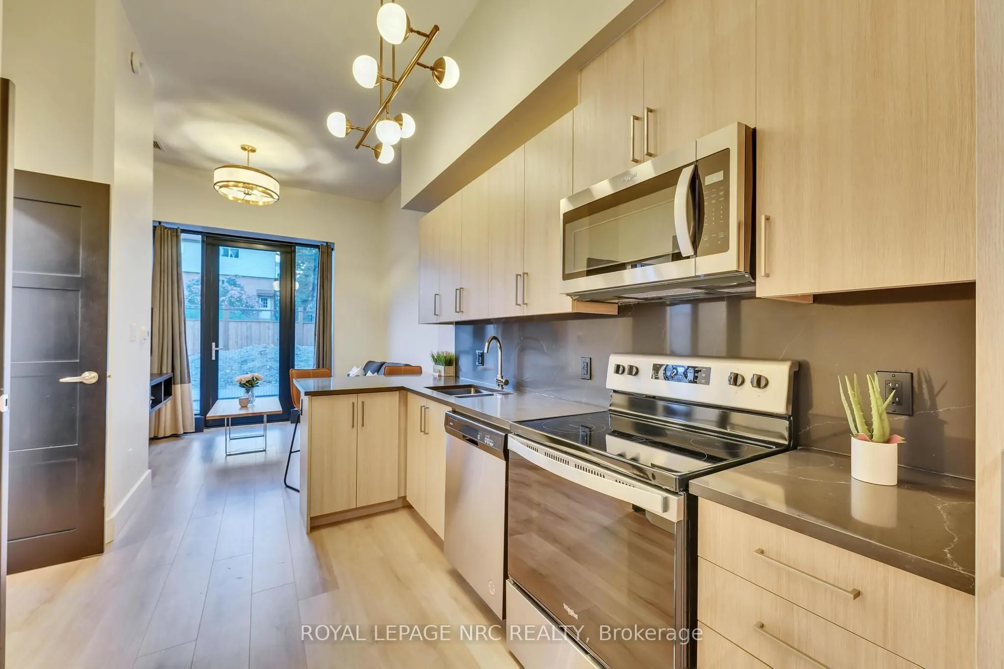 145 Columbia Street W #133