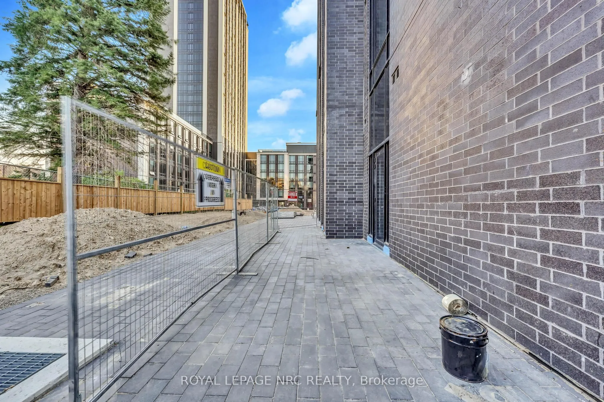145 Columbia Street W #133