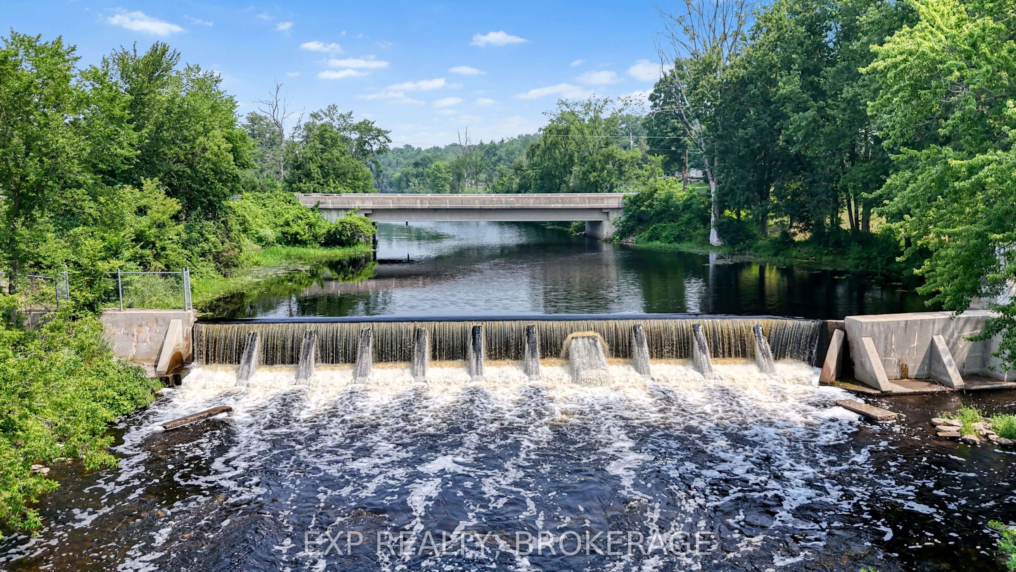 316 & 310 COLEBROOK Road