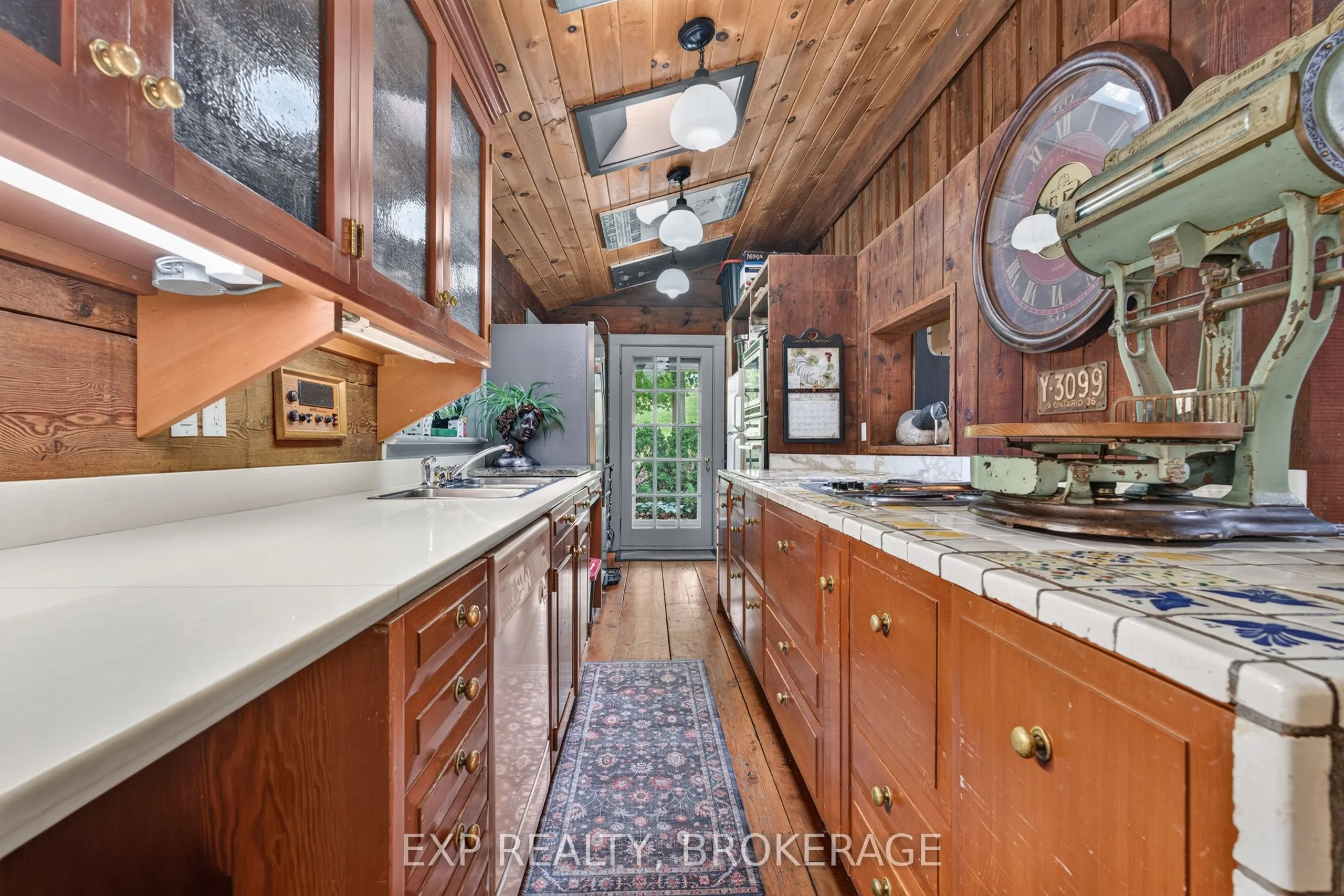 316 & 310 COLEBROOK Road