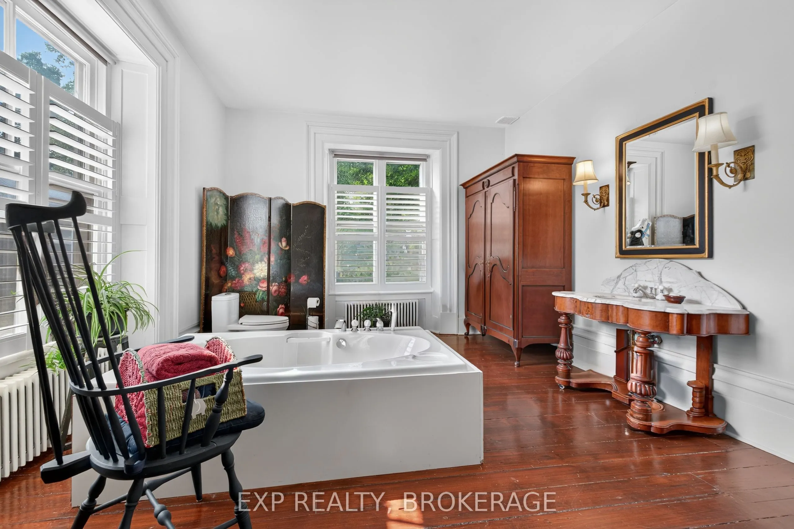 316 & 310 COLEBROOK Road