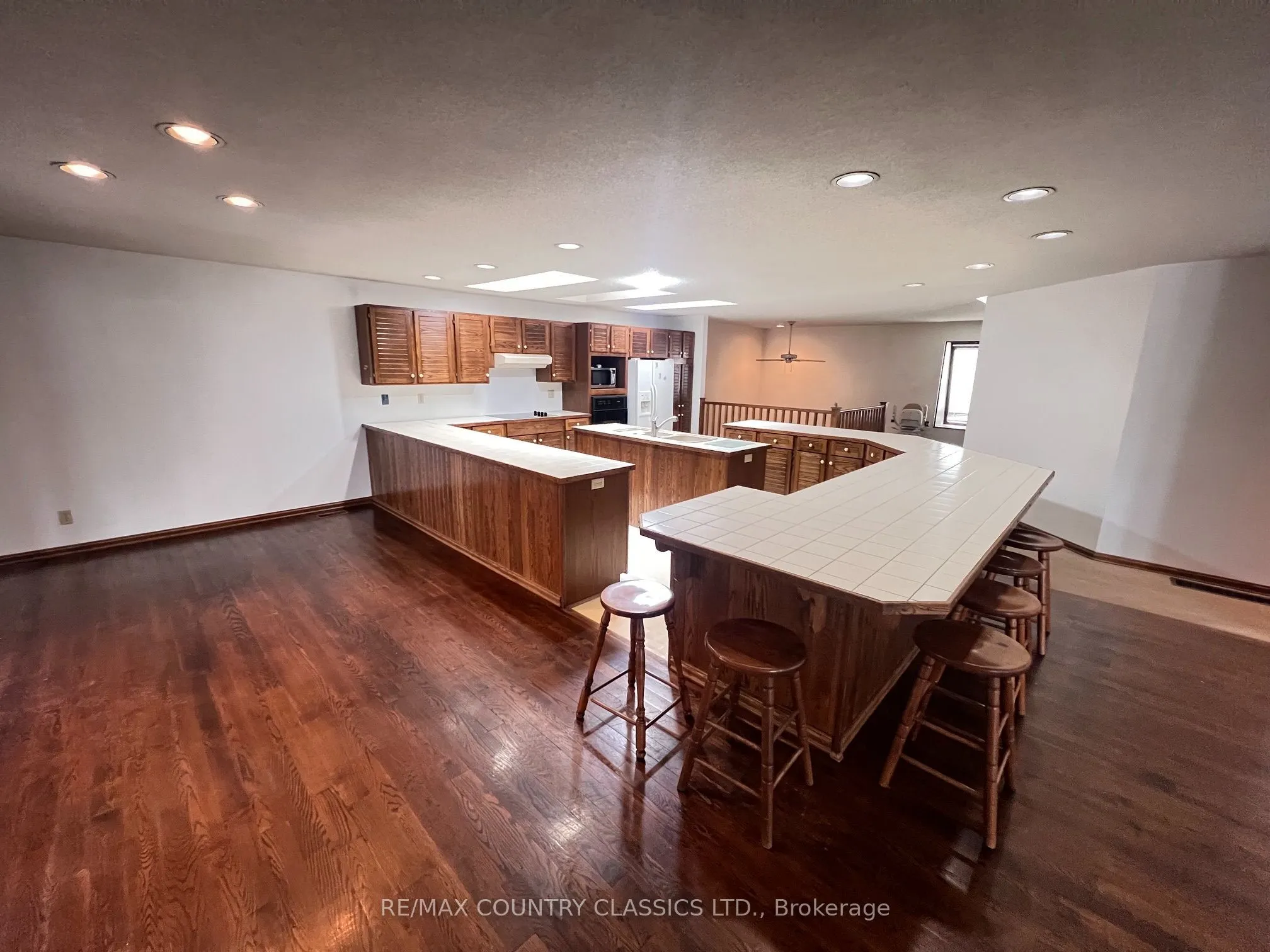 10 - 12 Flint Avenue