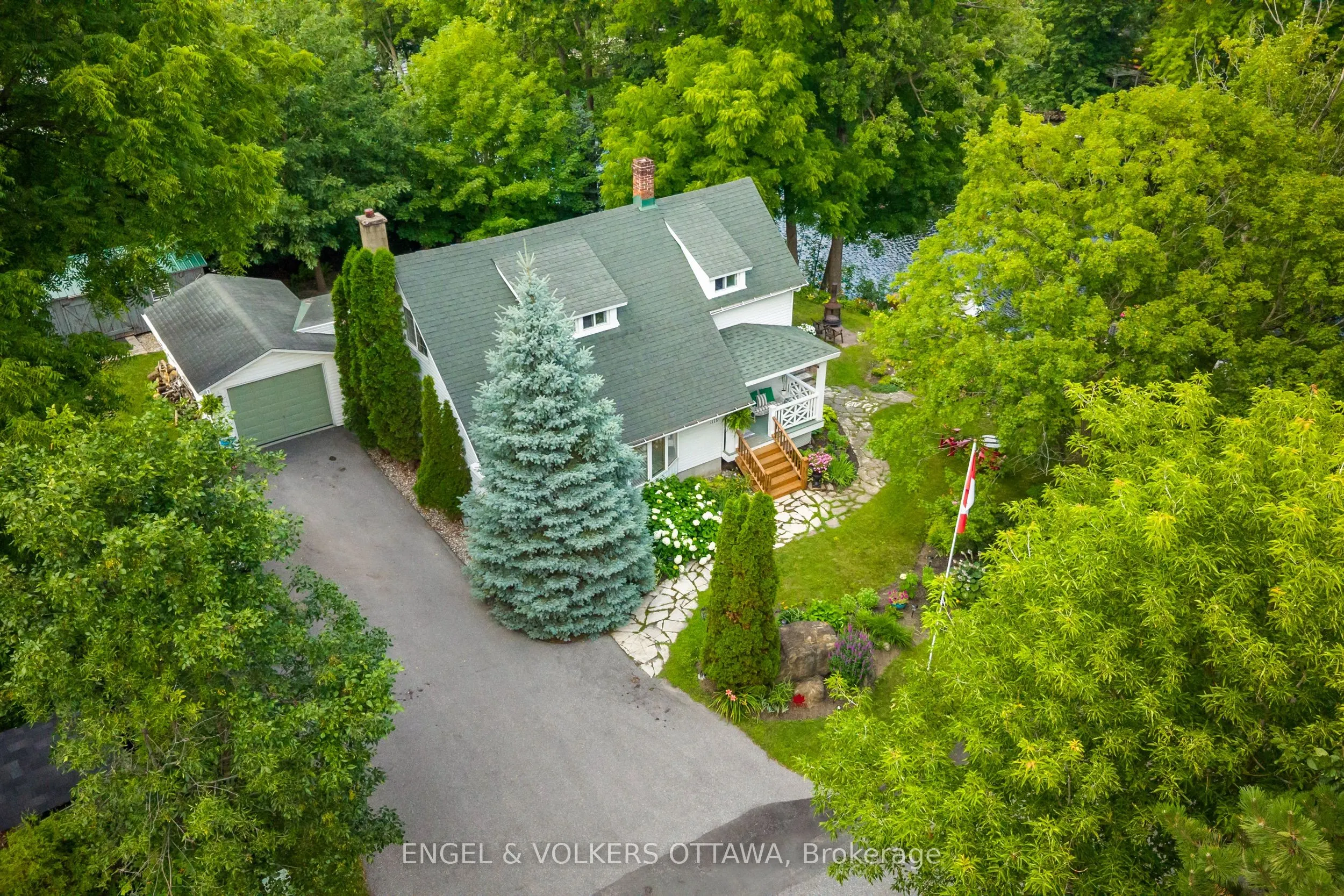 1119 Tighe Street