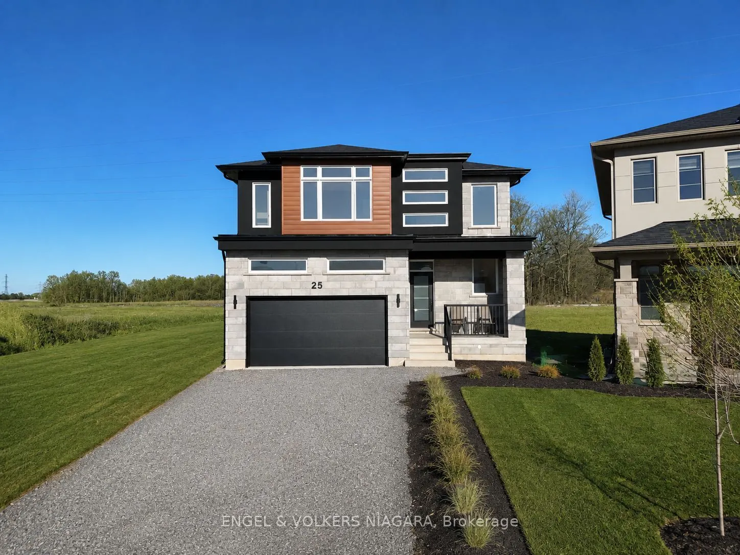 25 Elvira Way