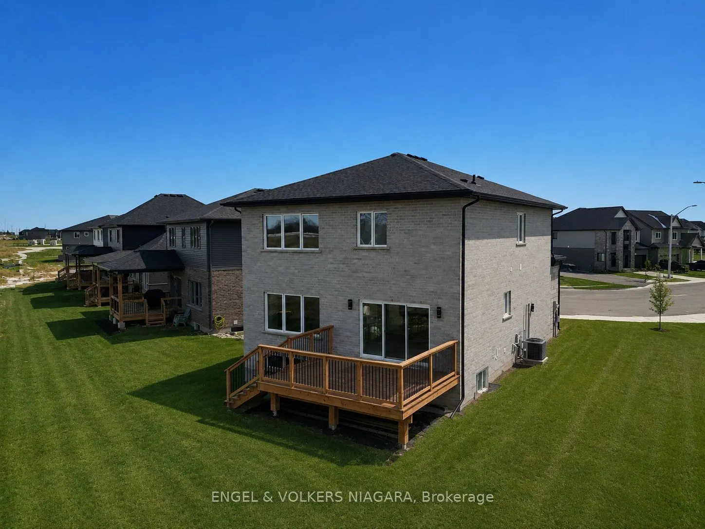 25 Elvira Way