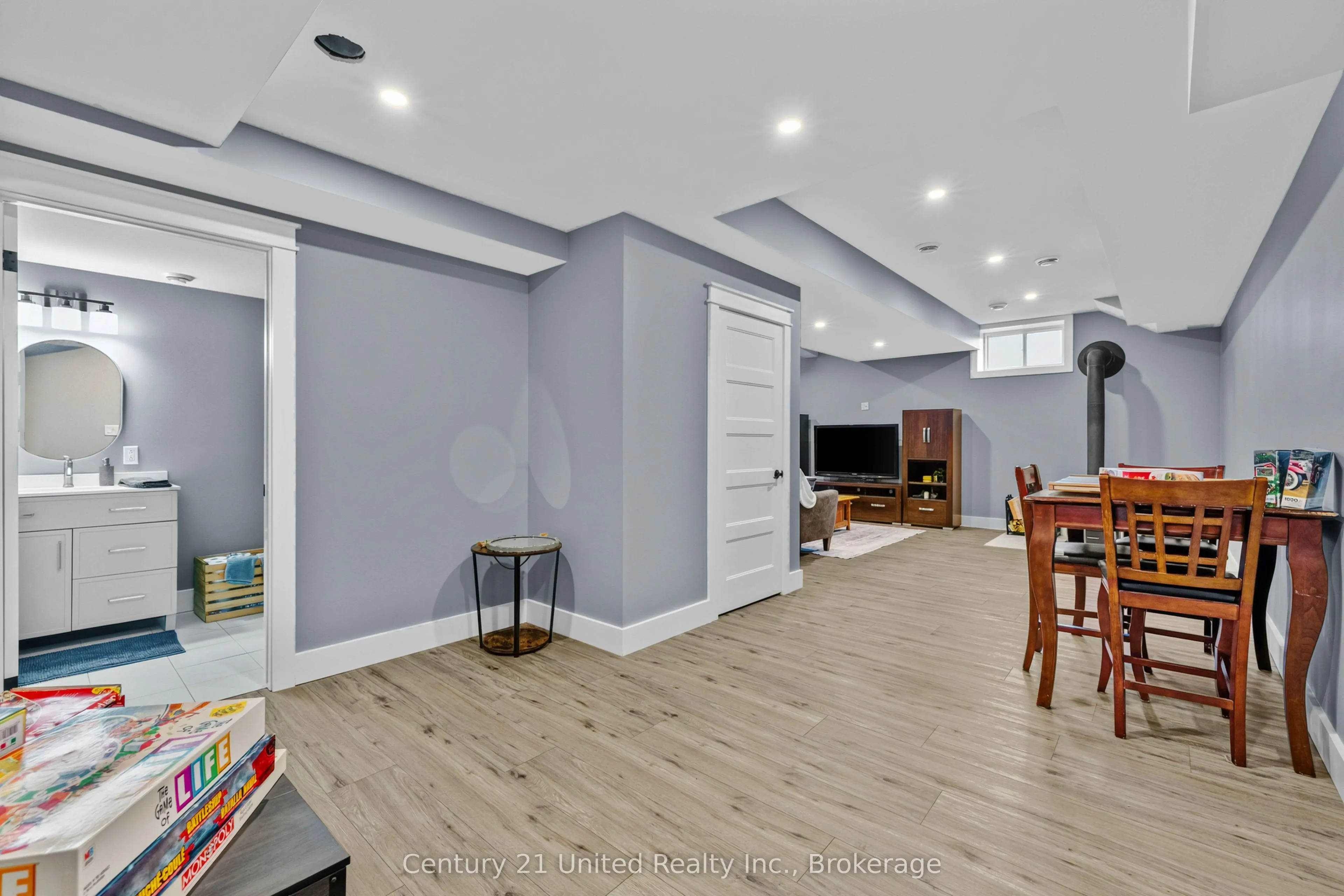 947 Payne Line