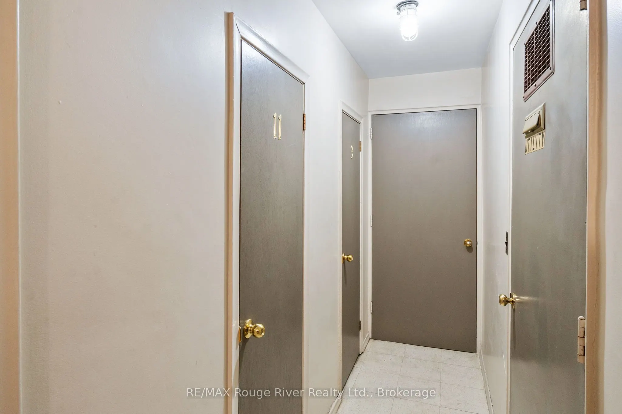 242 Darcy Street #11