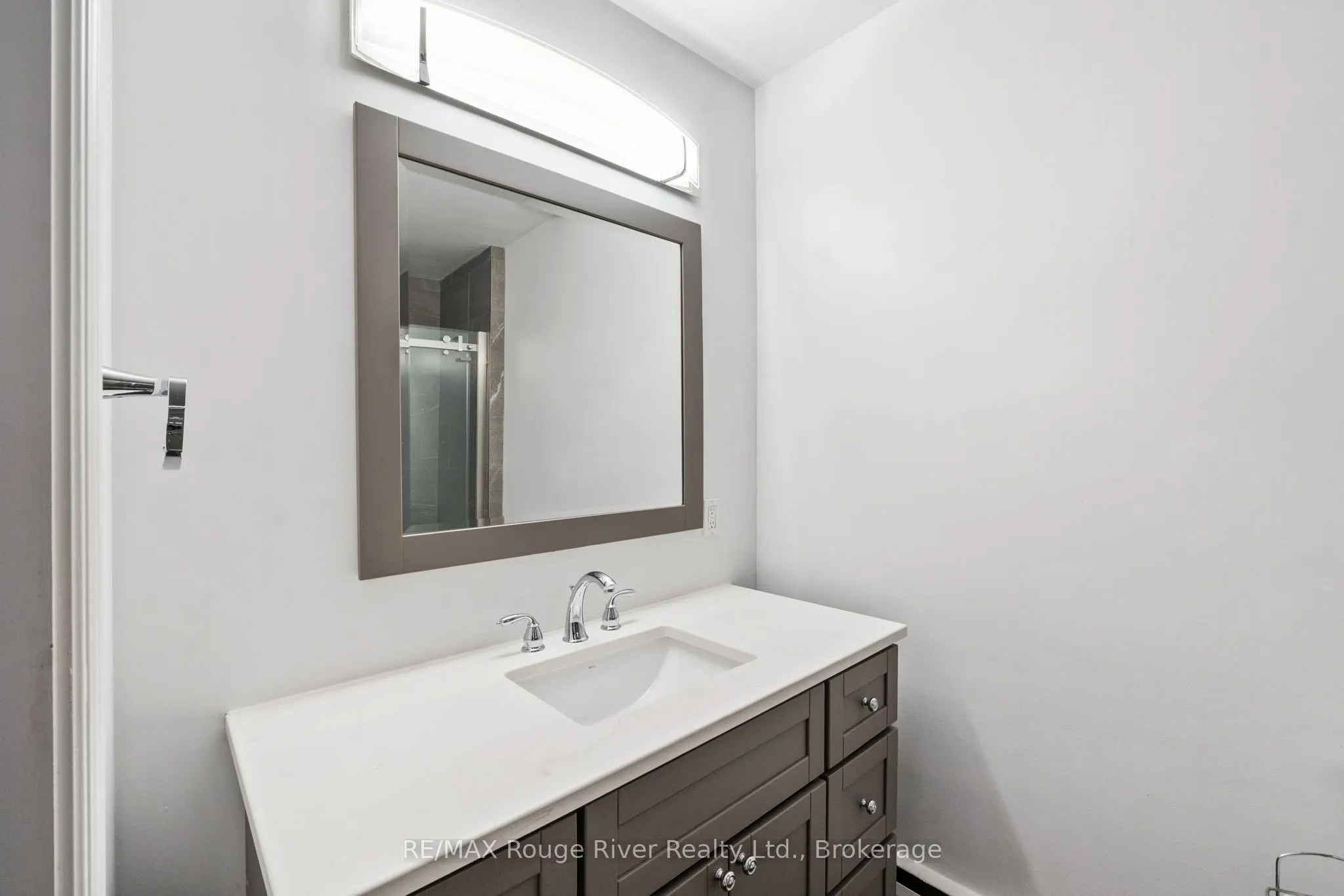242 Darcy Street #11