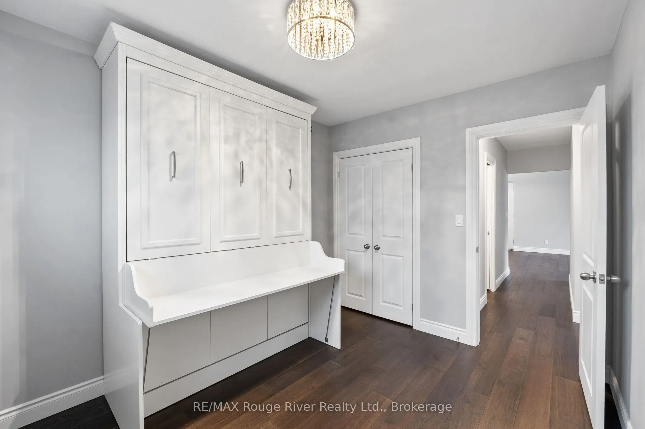 242 Darcy Street #11