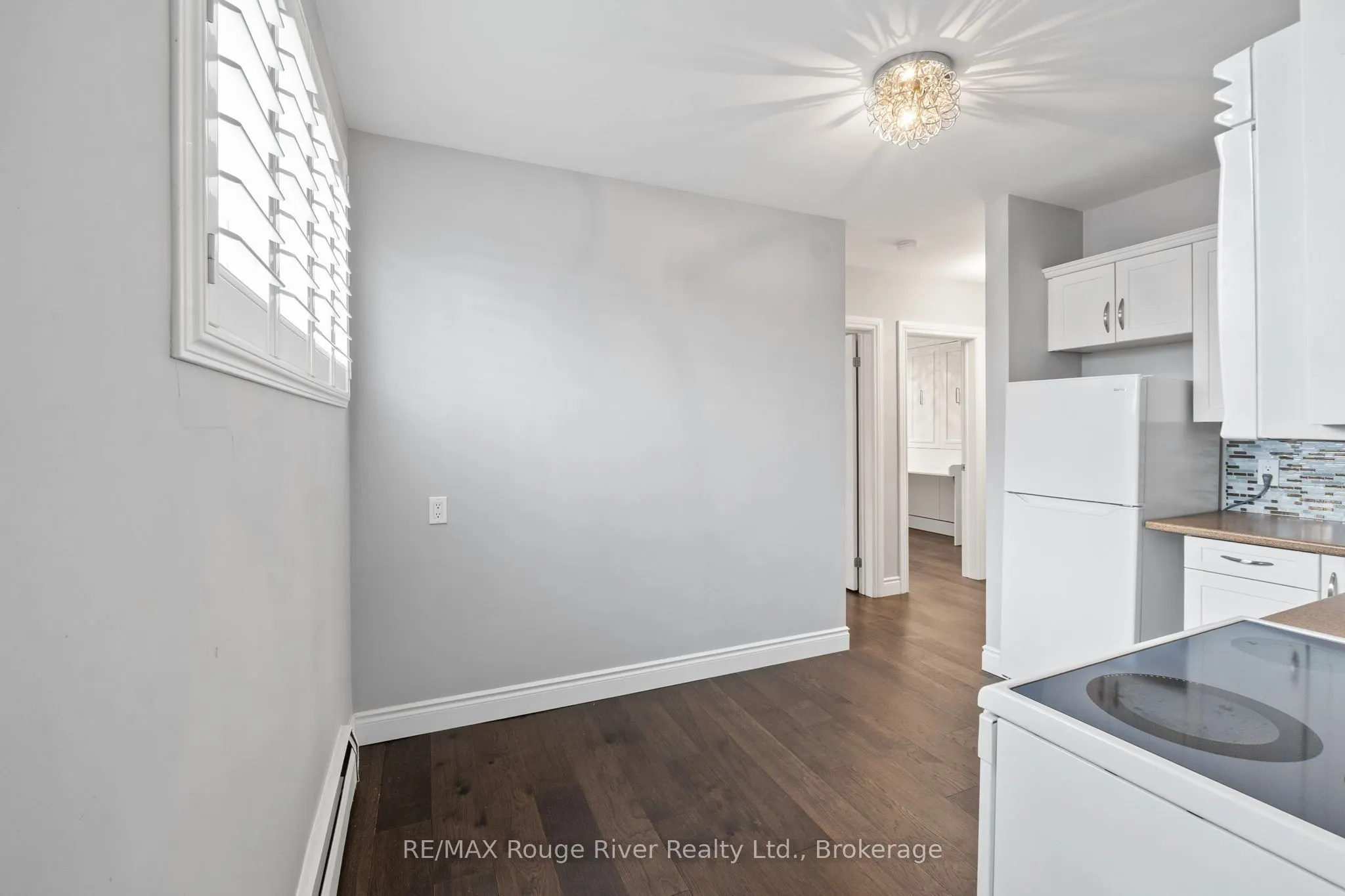 242 Darcy Street #11
