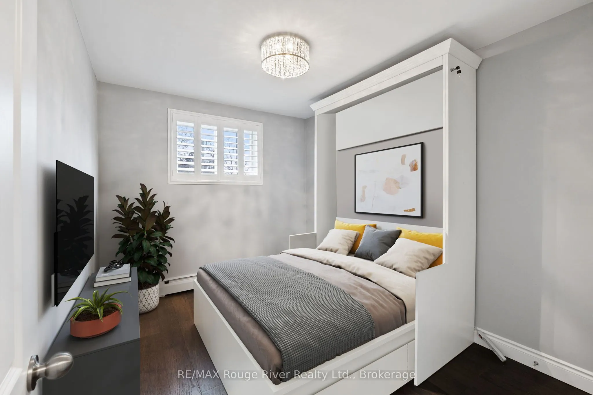 242 Darcy Street #11