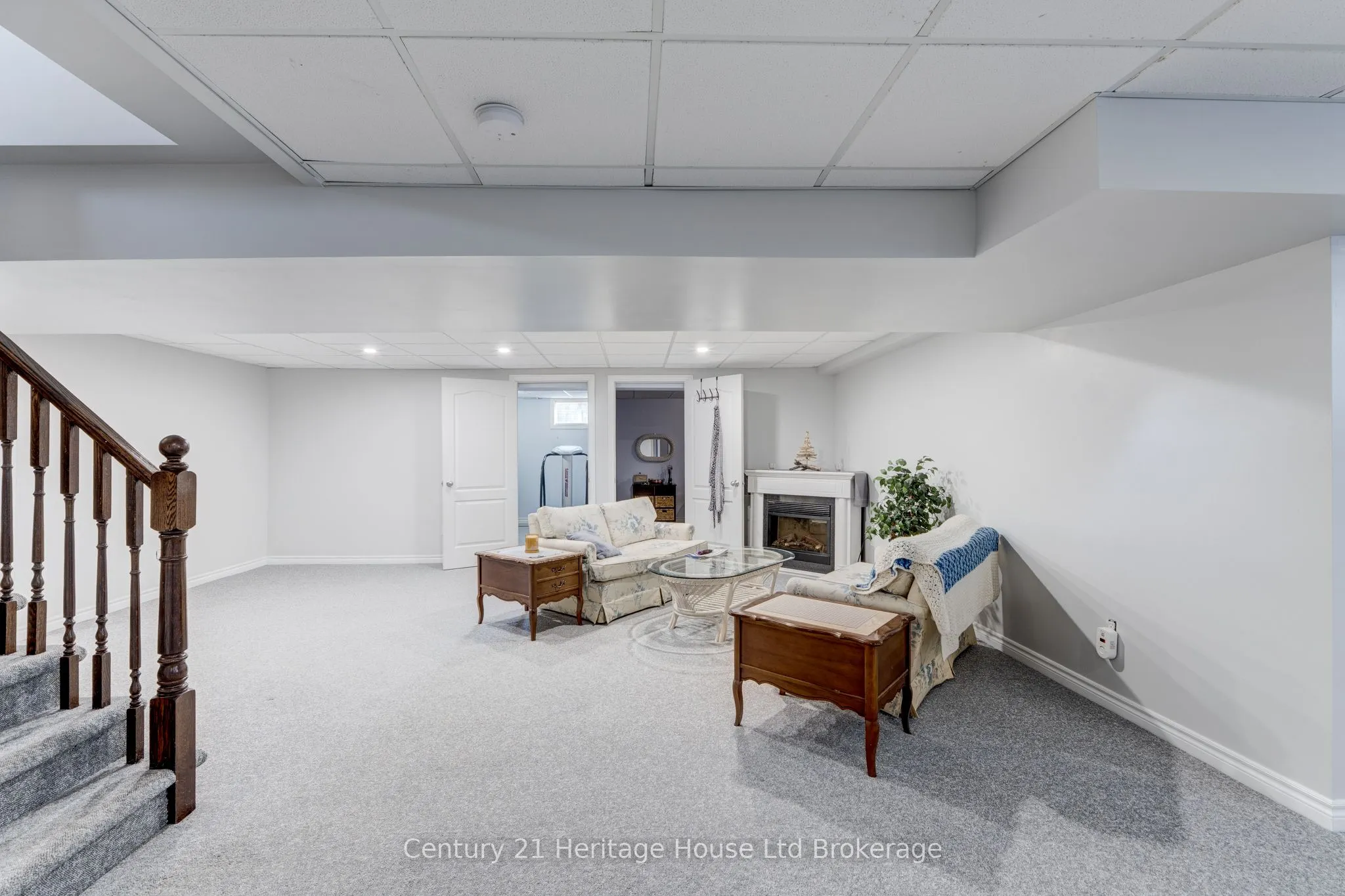 619 Fox Hollow Court