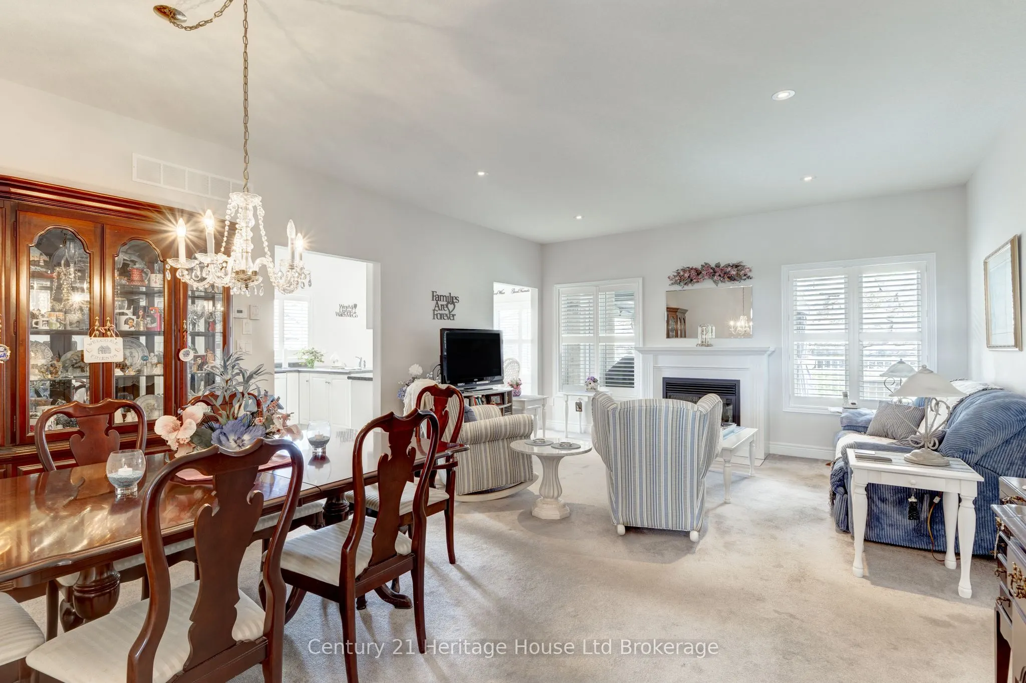 619 Fox Hollow Court